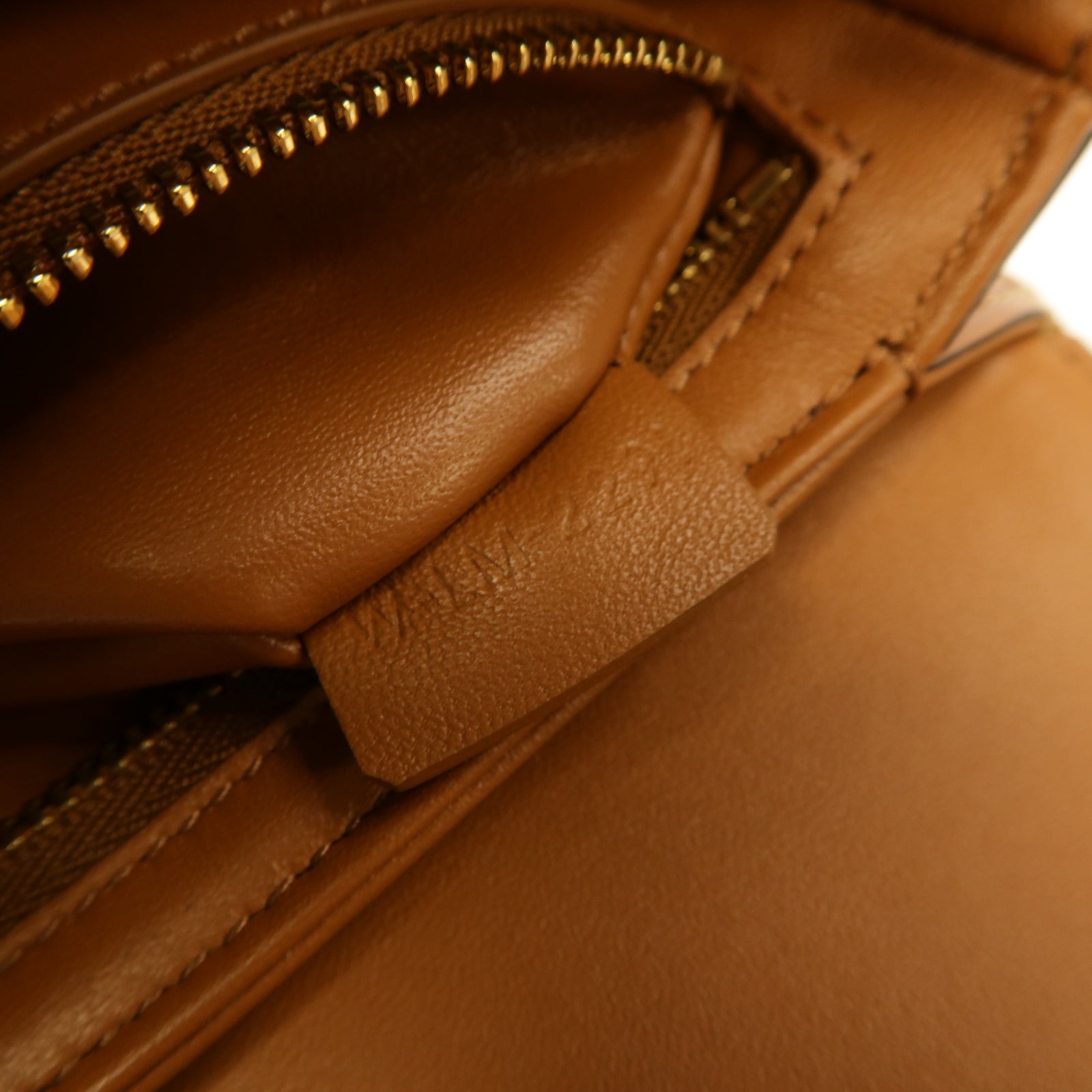CELINE 斜紋軟呢Teen Triomphe金扣肩背袋棕色