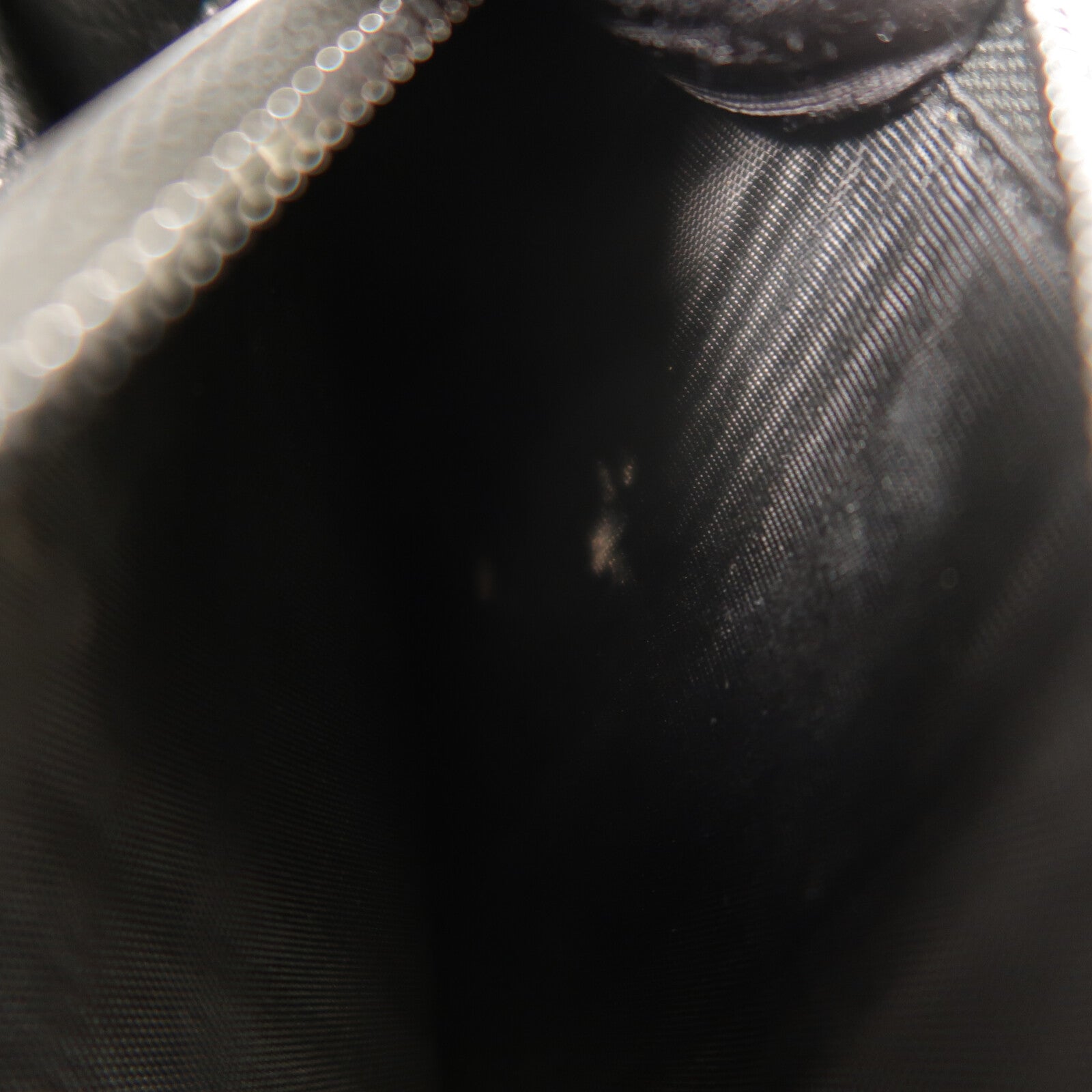 YVES SAINT LAURENT 牛皮皮革Wallet On Chain肩背袋