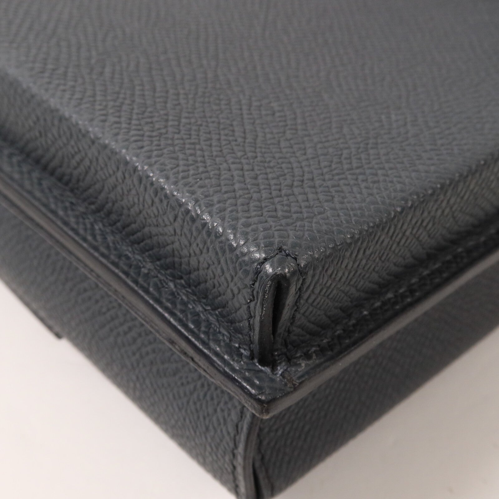 HERMES Epsom皮革Kelly Multipocket To Go Pouch肩背袋Gris Misty
