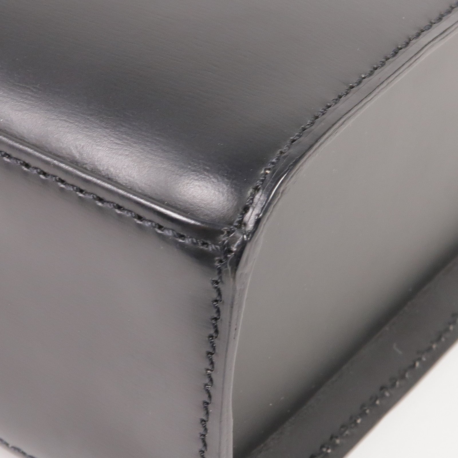 CARTIER 牛皮皮革Handbag金扣手挽袋