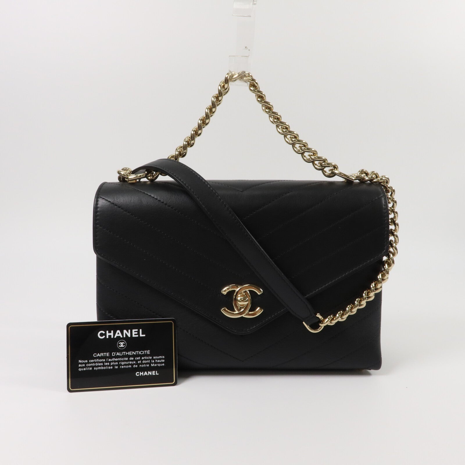 CHANEL 牛皮皮革Chain Shoulder鏈帶肩背兩用袋