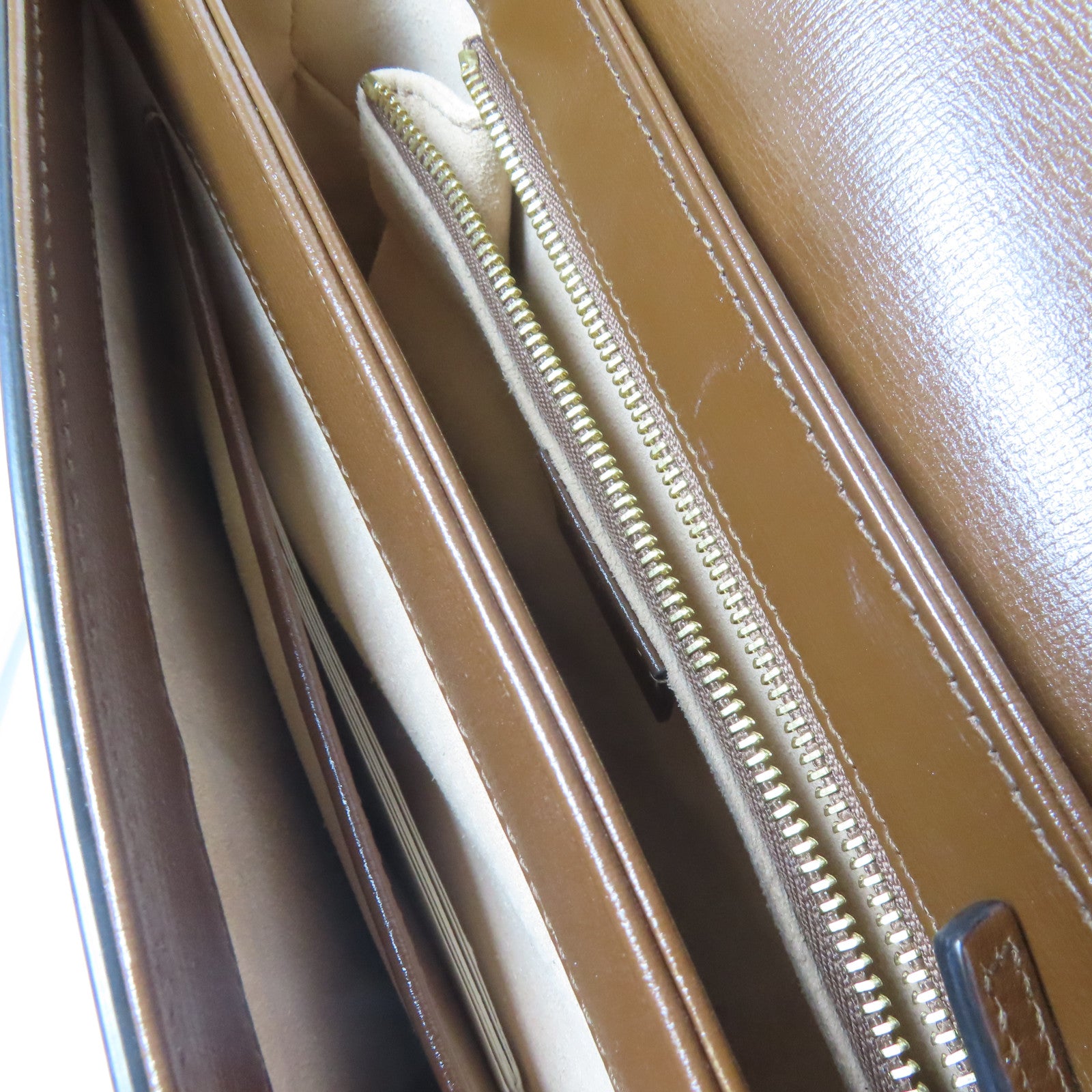 GUCCI 牛皮皮革Shoulder Bag金扣肩背袋啡色