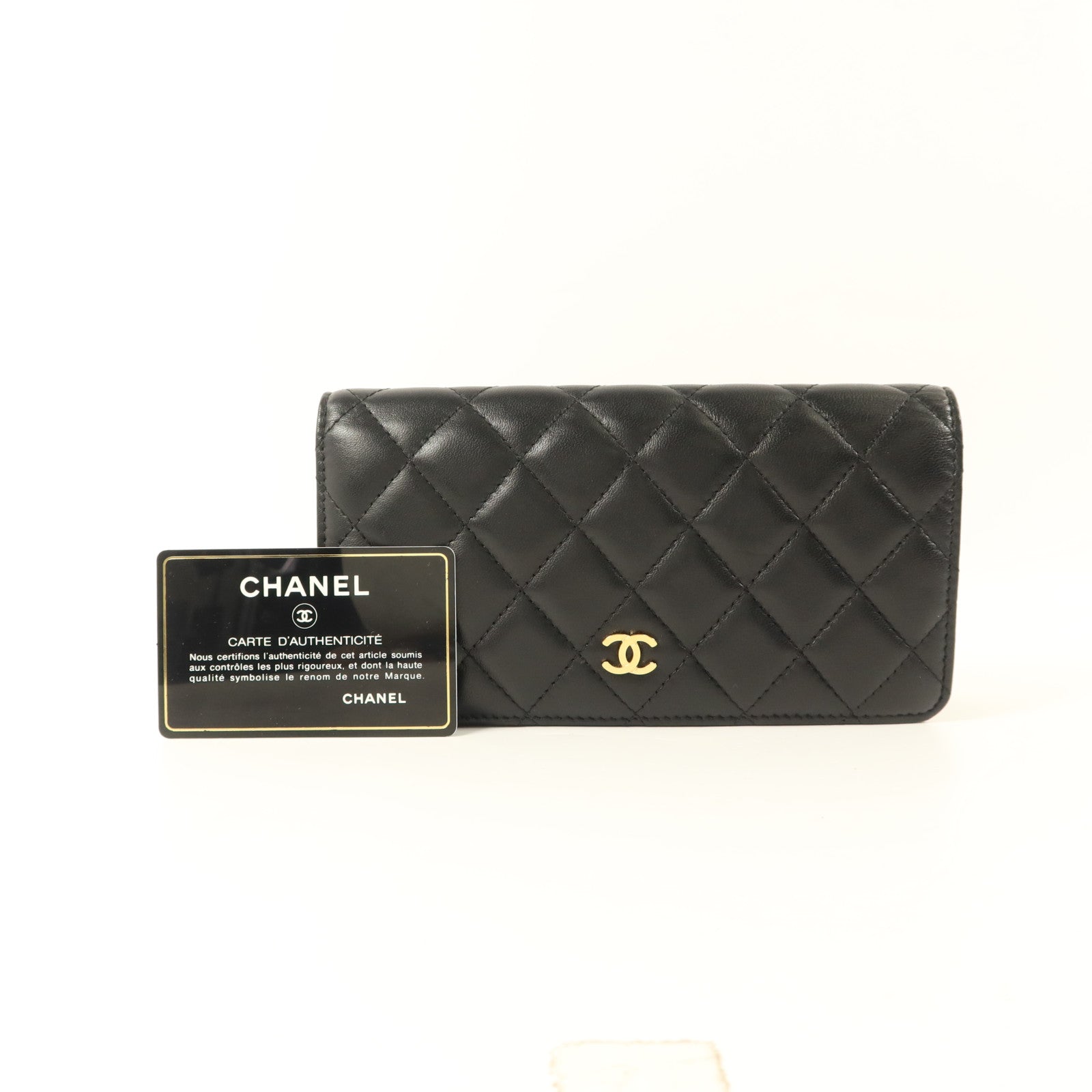 CHANEL 羊皮皮革Long Bifold Wallet金扣長錢包