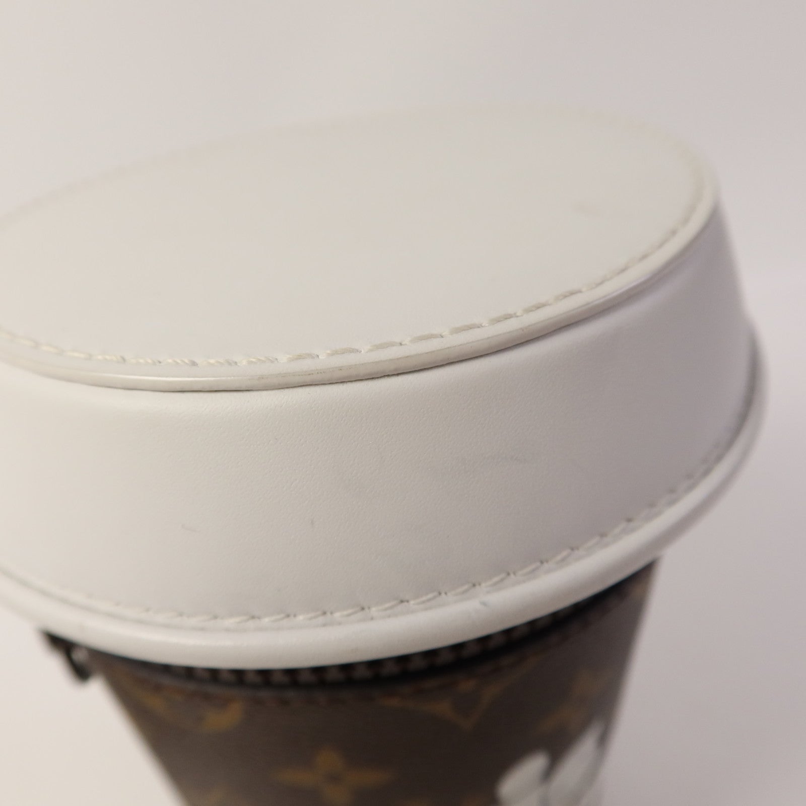 LOUIS VUITTON Monogram Coffee Cup肩背袋