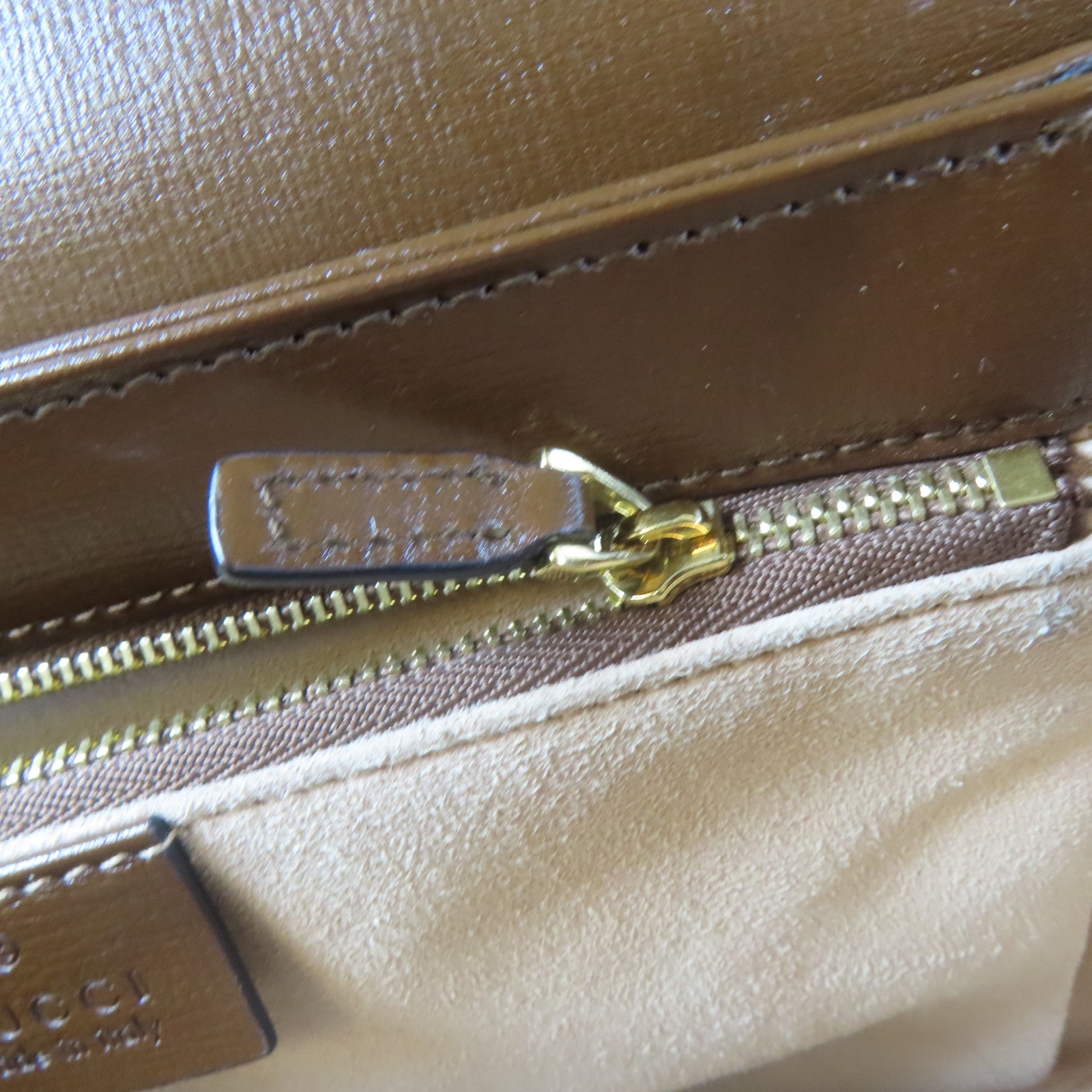 GUCCI 牛皮皮革Shoulder Bag金扣肩背袋啡色