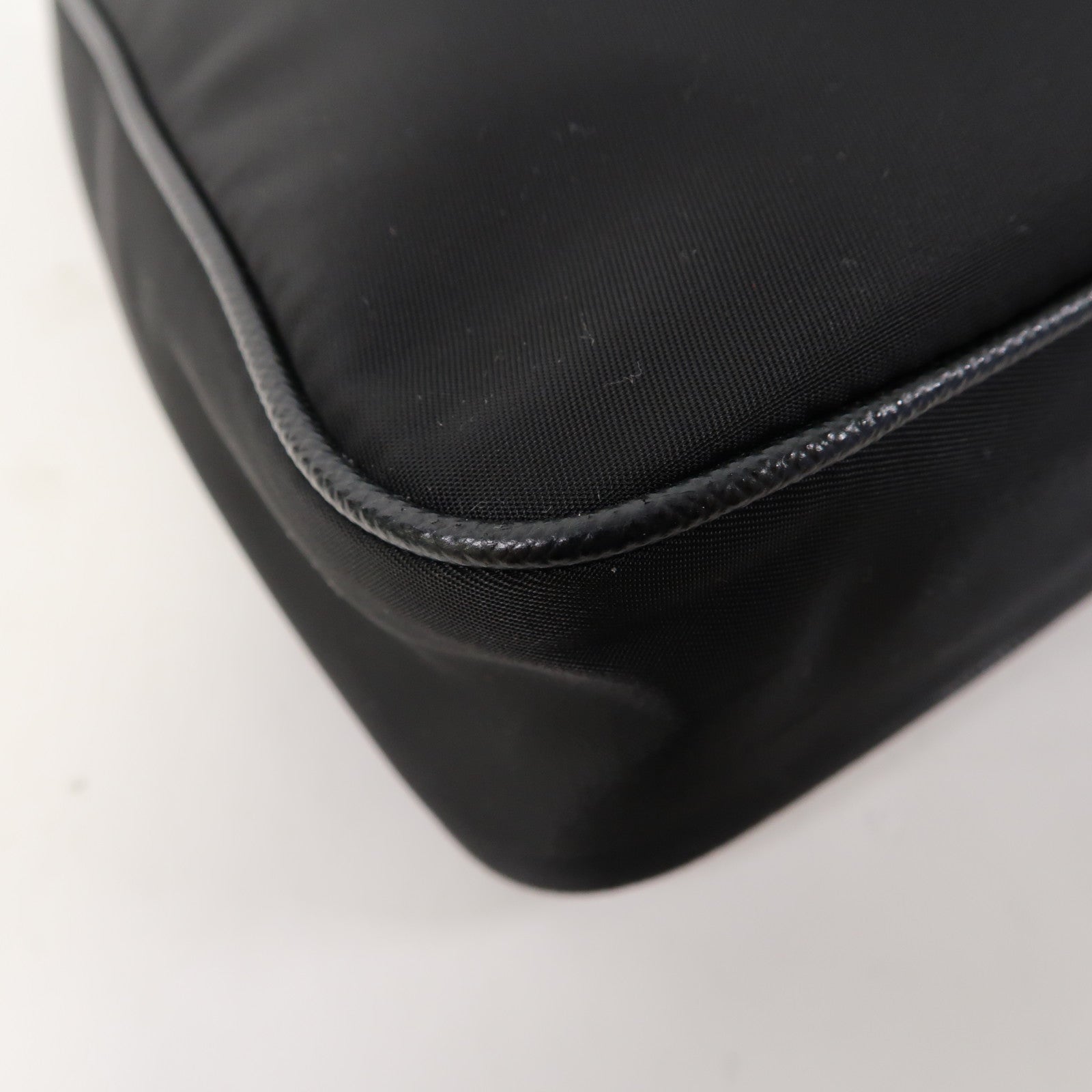 PRADA 尼龍Shoulder Bag銀扣手挽肩背兩用袋黑色