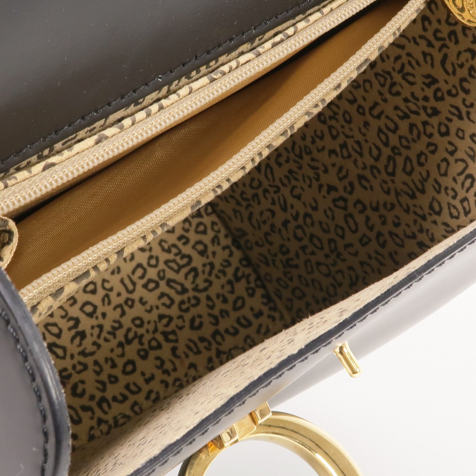 CARTIER 牛皮皮革Handbag金扣手挽袋