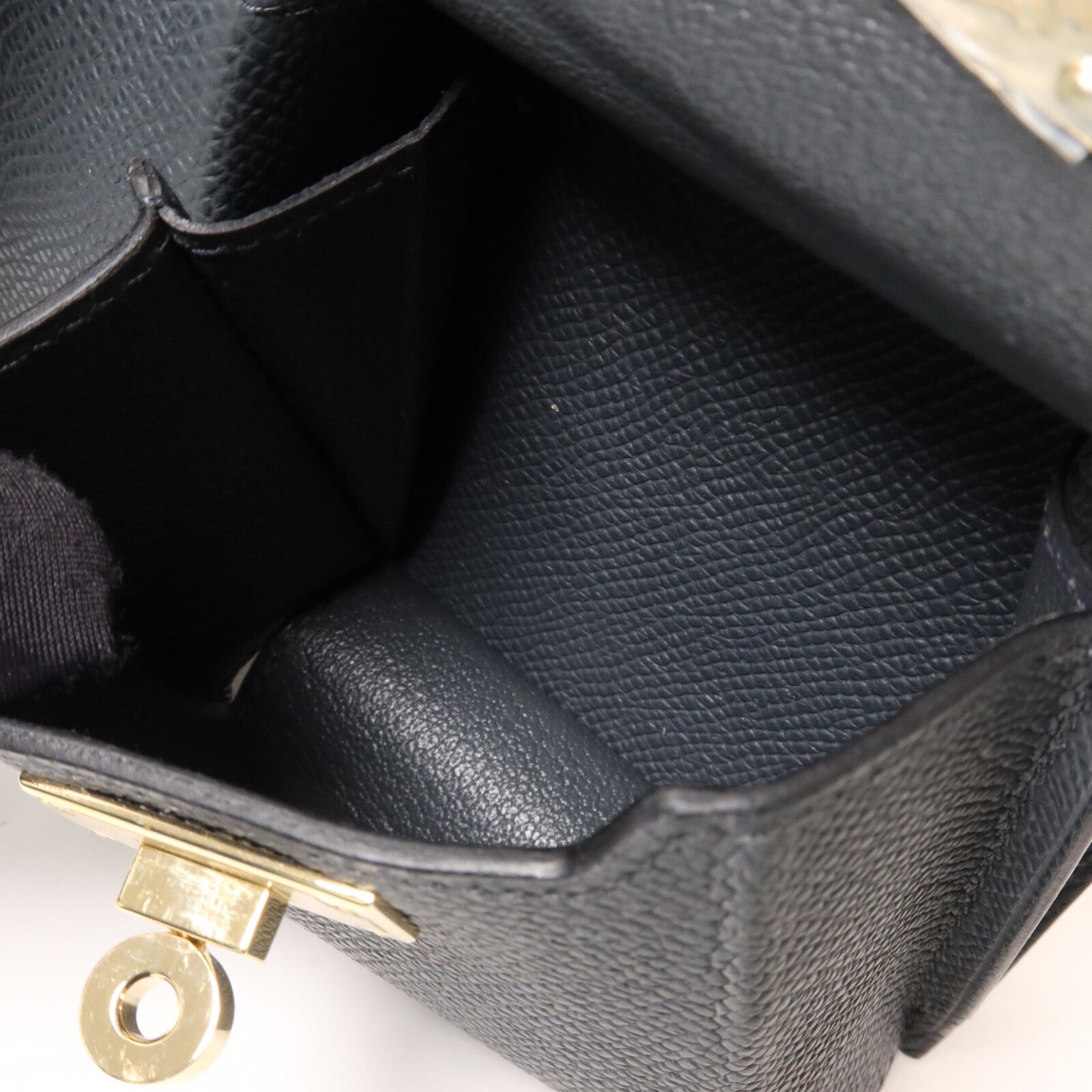 HERMES Epsom皮革Kelly Multipocket To Go Pouch肩背袋Gris Misty