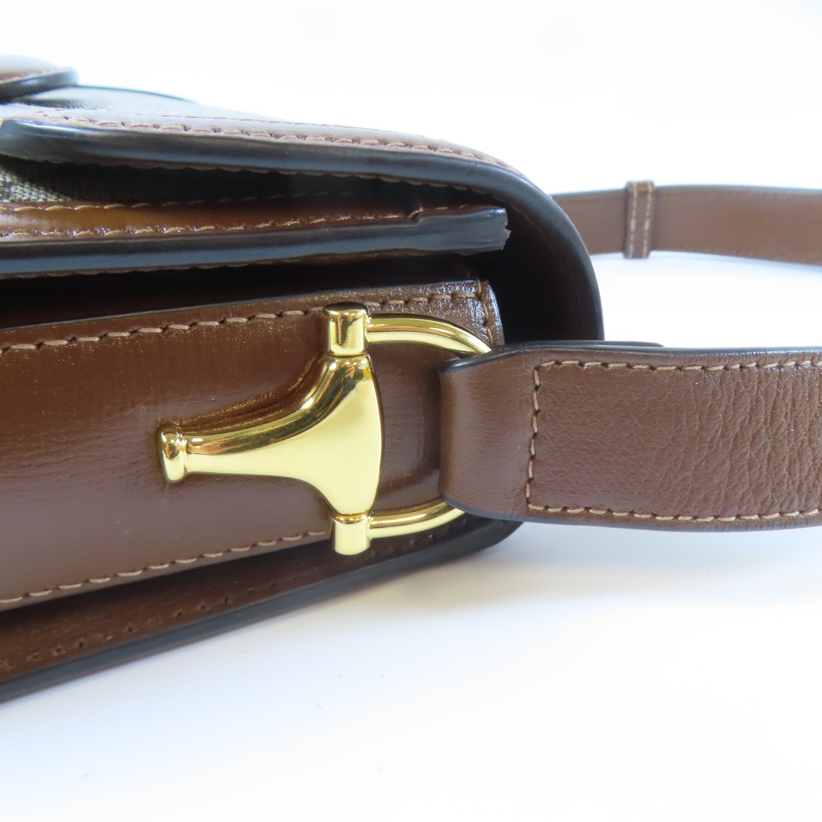 GUCCI 牛皮皮革Shoulder Bag金扣肩背袋啡色