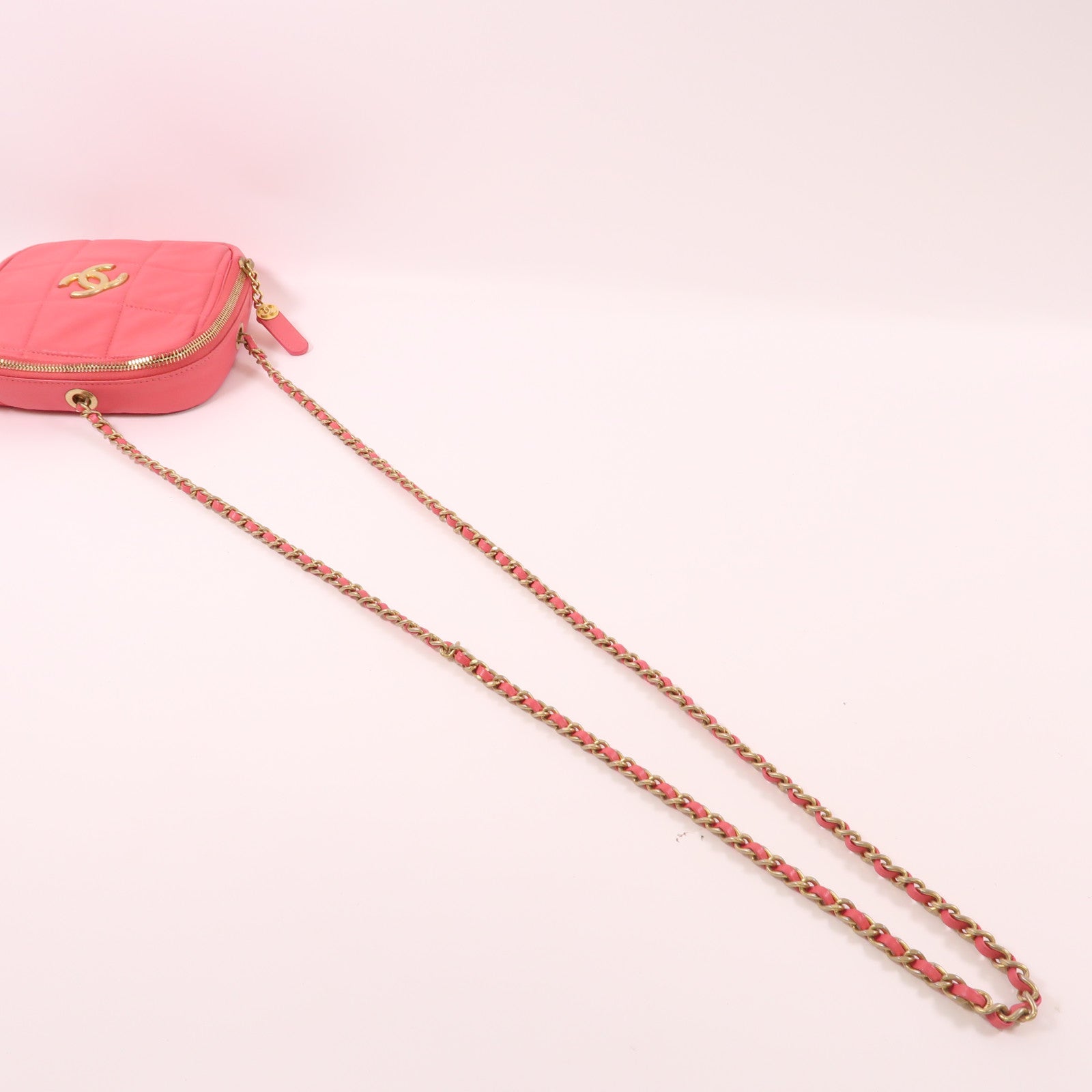 CHANEL 羊皮皮革Chain Shoulder金扣鏈帶肩背袋粉紅色