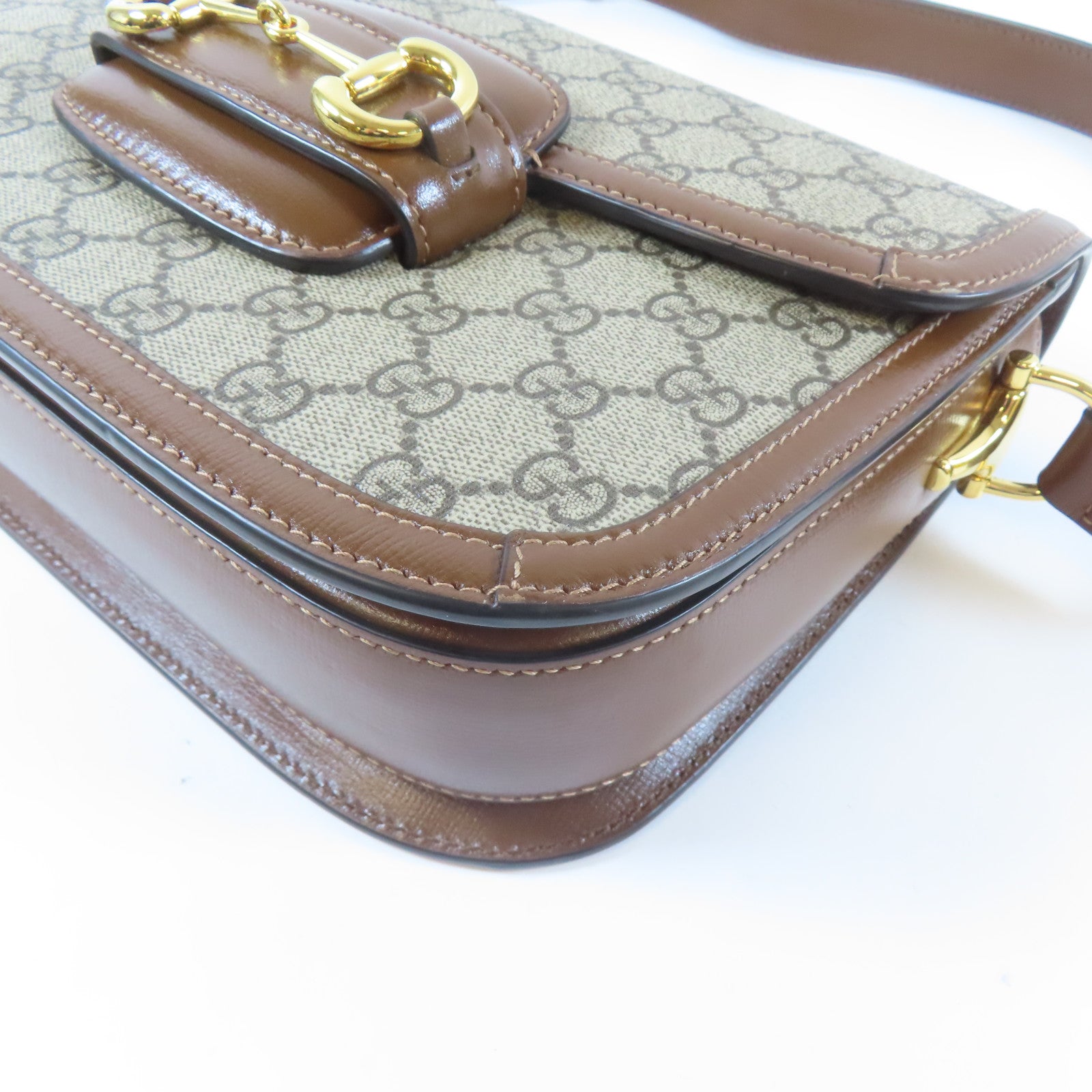 GUCCI 牛皮皮革Shoulder Bag金扣肩背袋啡色