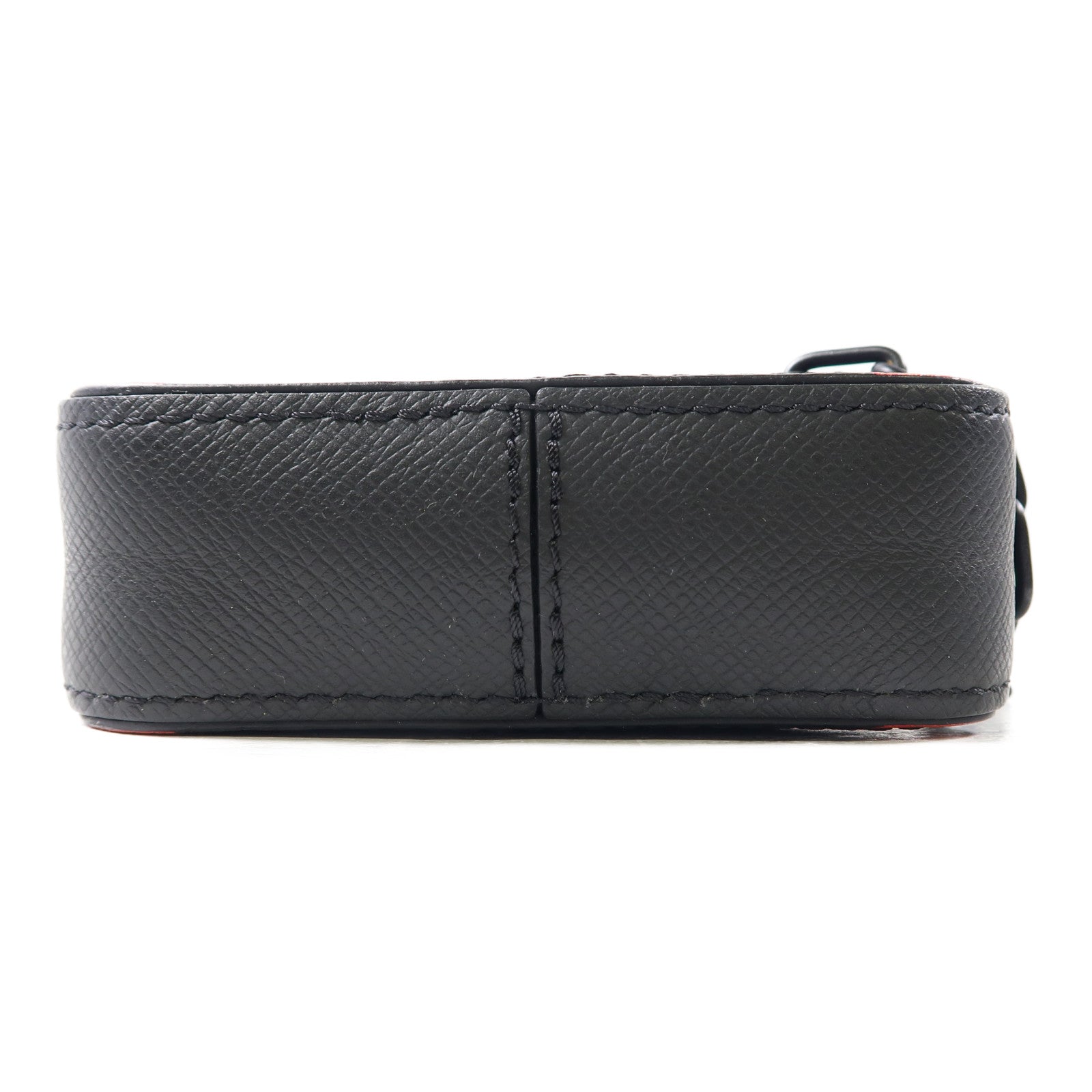 LOUIS VUITTON 【激減優惠】Taiga Danube Messenger肩背袋黑色