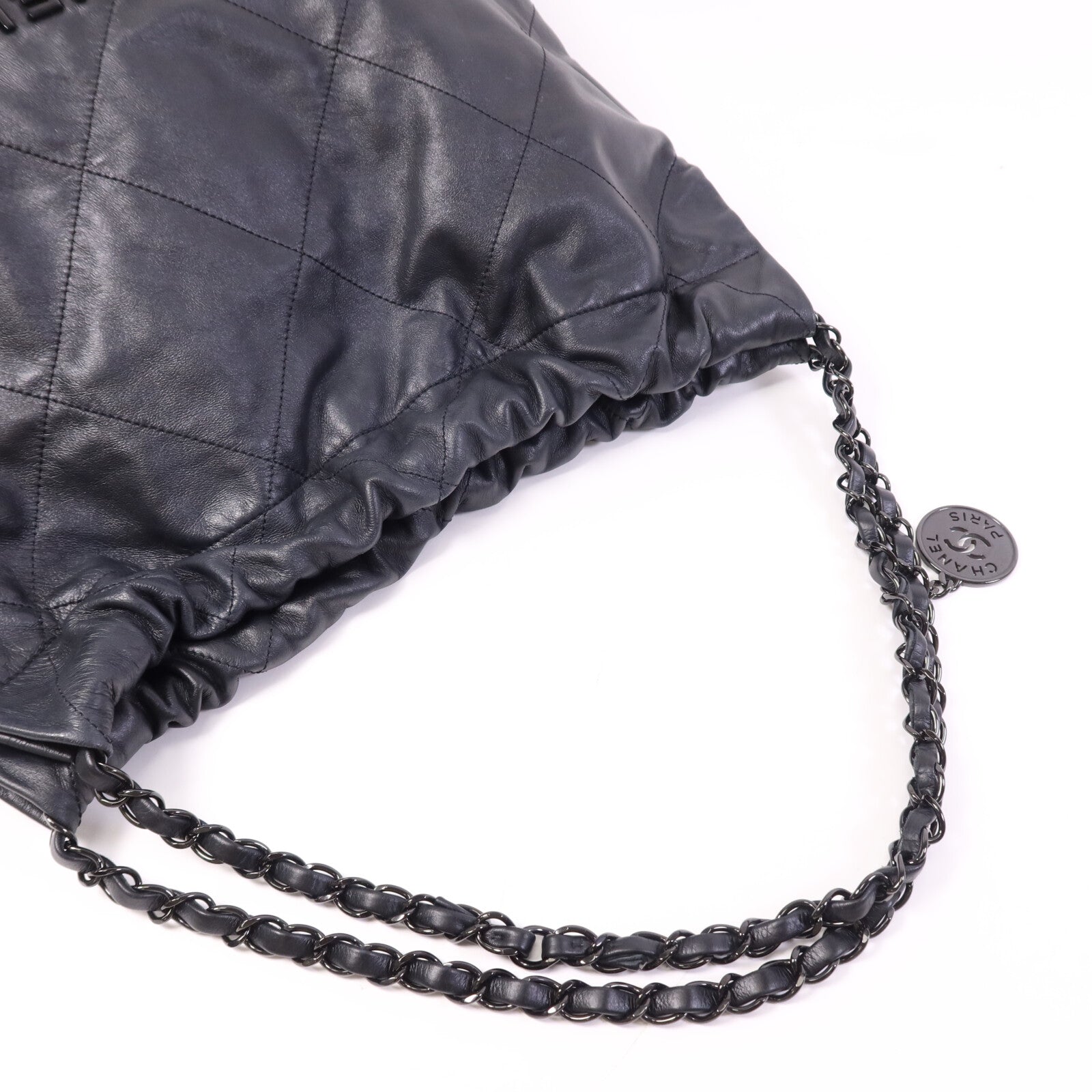 CHANEL 羊皮皮革Chanel 22鏈帶肩背袋