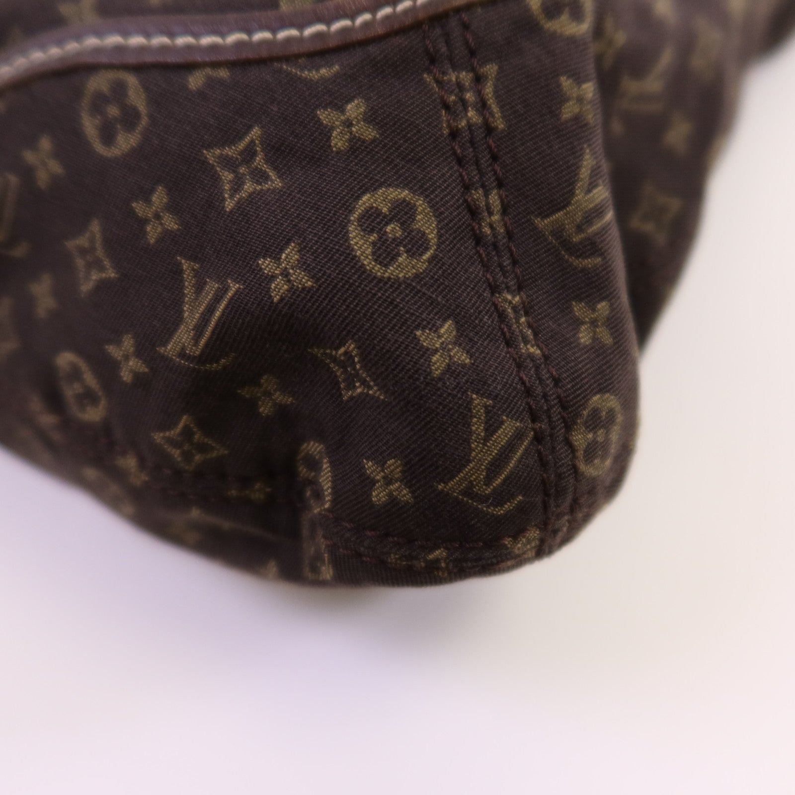 LOUIS VUITTON Monogram Mini Lin Angel Shoulder Bag金扣肩背袋