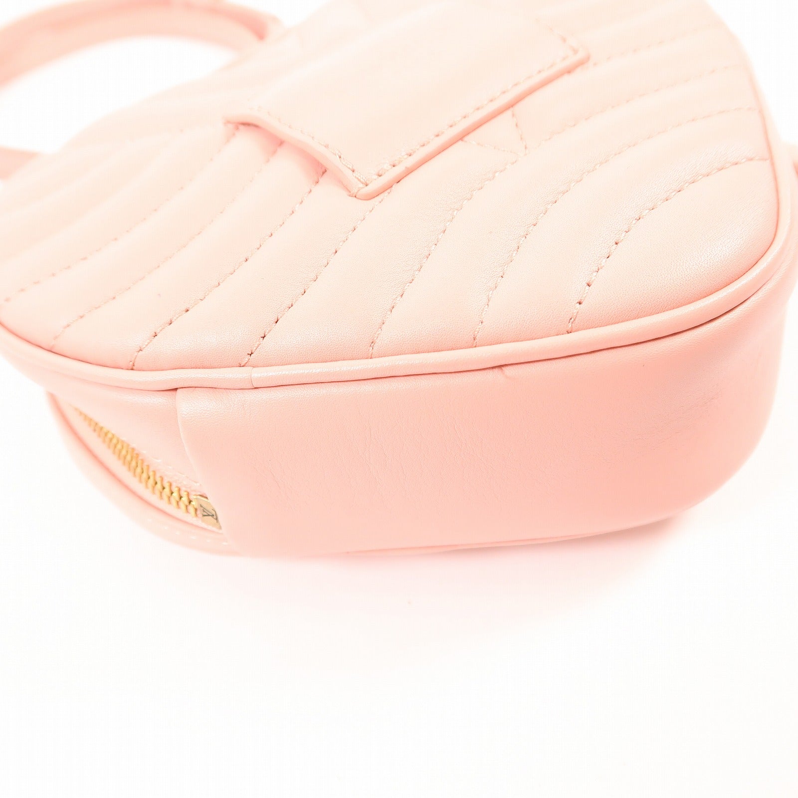 LOUIS VUITTON 牛皮皮革New Wave Heart金扣肩背袋
