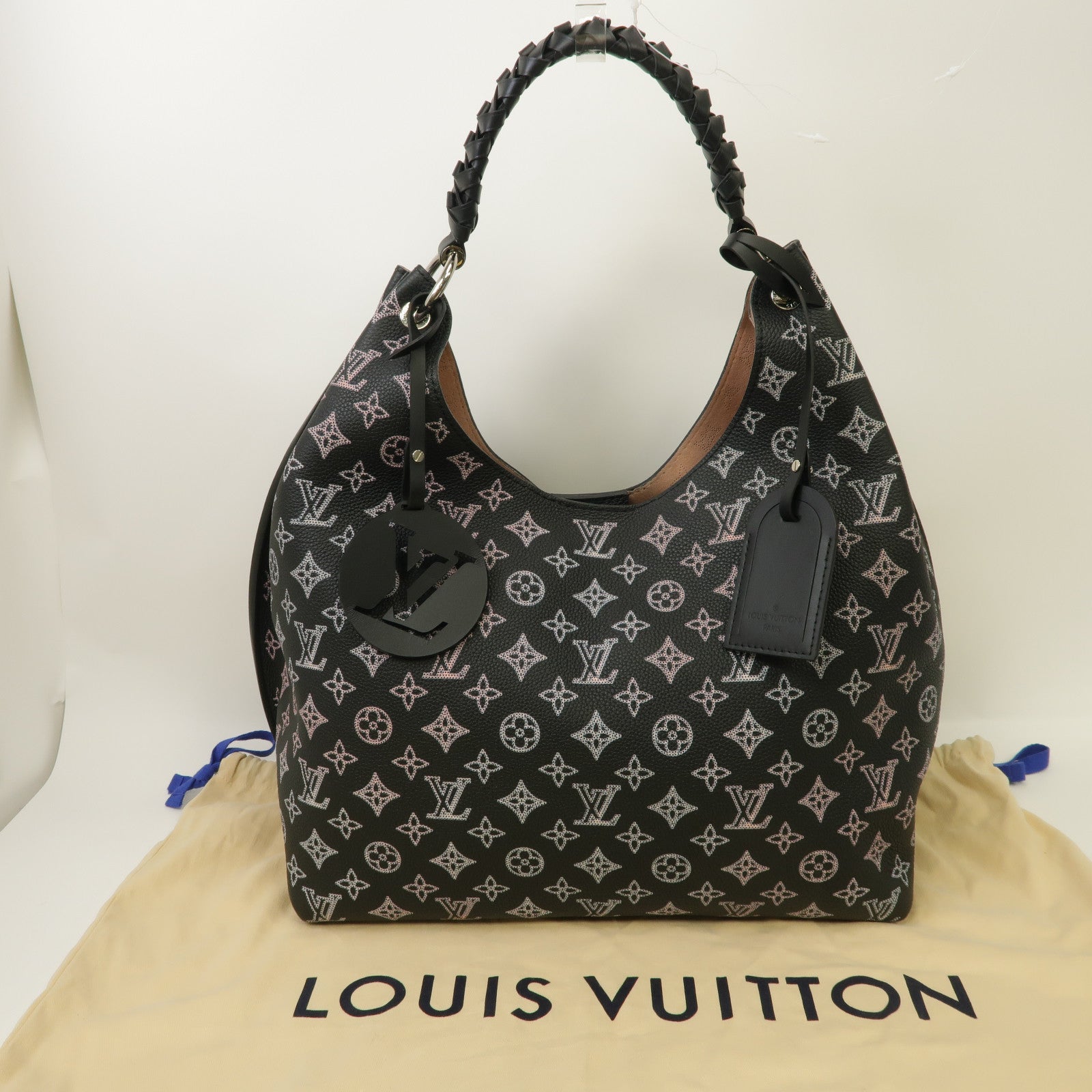 LOUIS VUITTON Monogram Mahina Carmel Hobo Bag銀扣肩背袋黑色