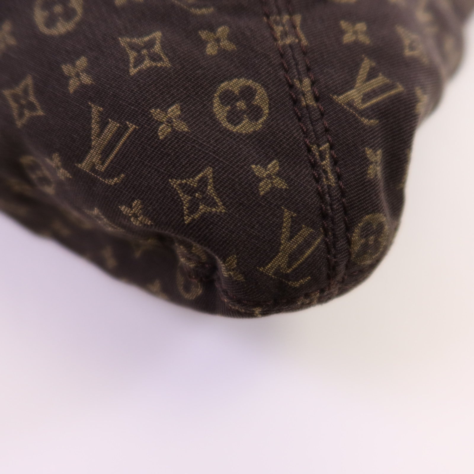 LOUIS VUITTON Monogram Mini Lin Angel Shoulder Bag金扣肩背袋