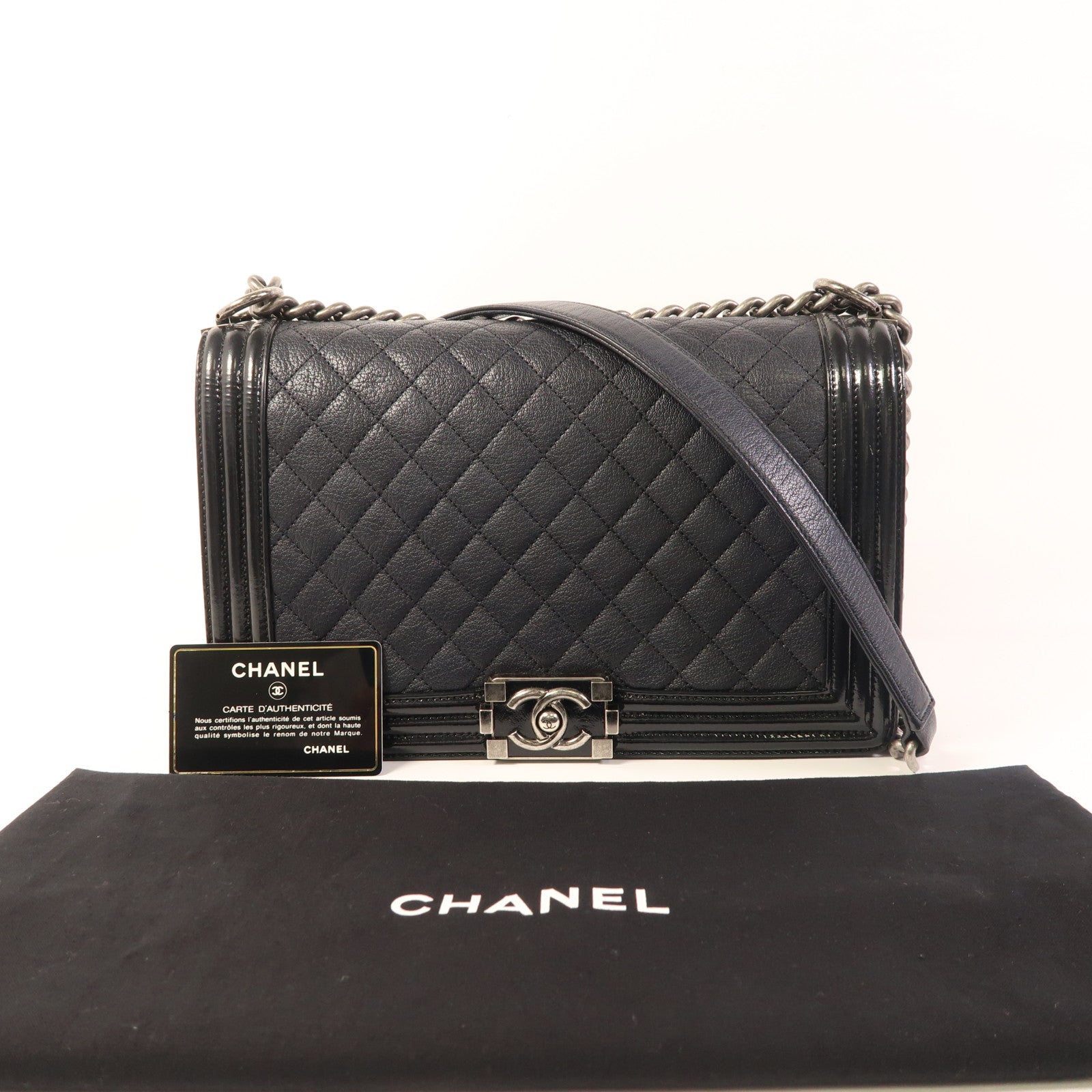 CHANEL CC Boy 28 Chain Shoulder Bag Calfskin Leather Black