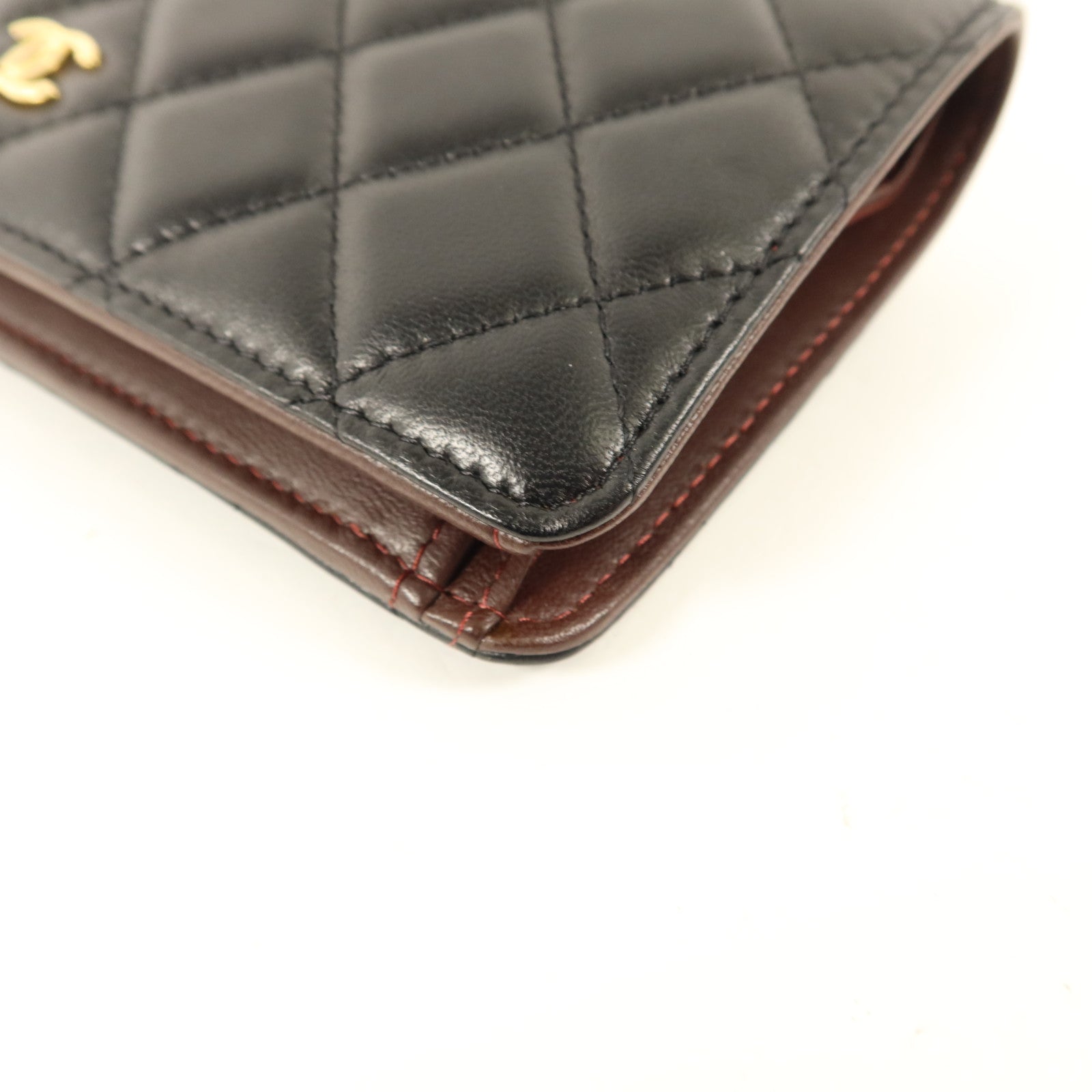 CHANEL 羊皮皮革Long Bifold Wallet金扣長錢包