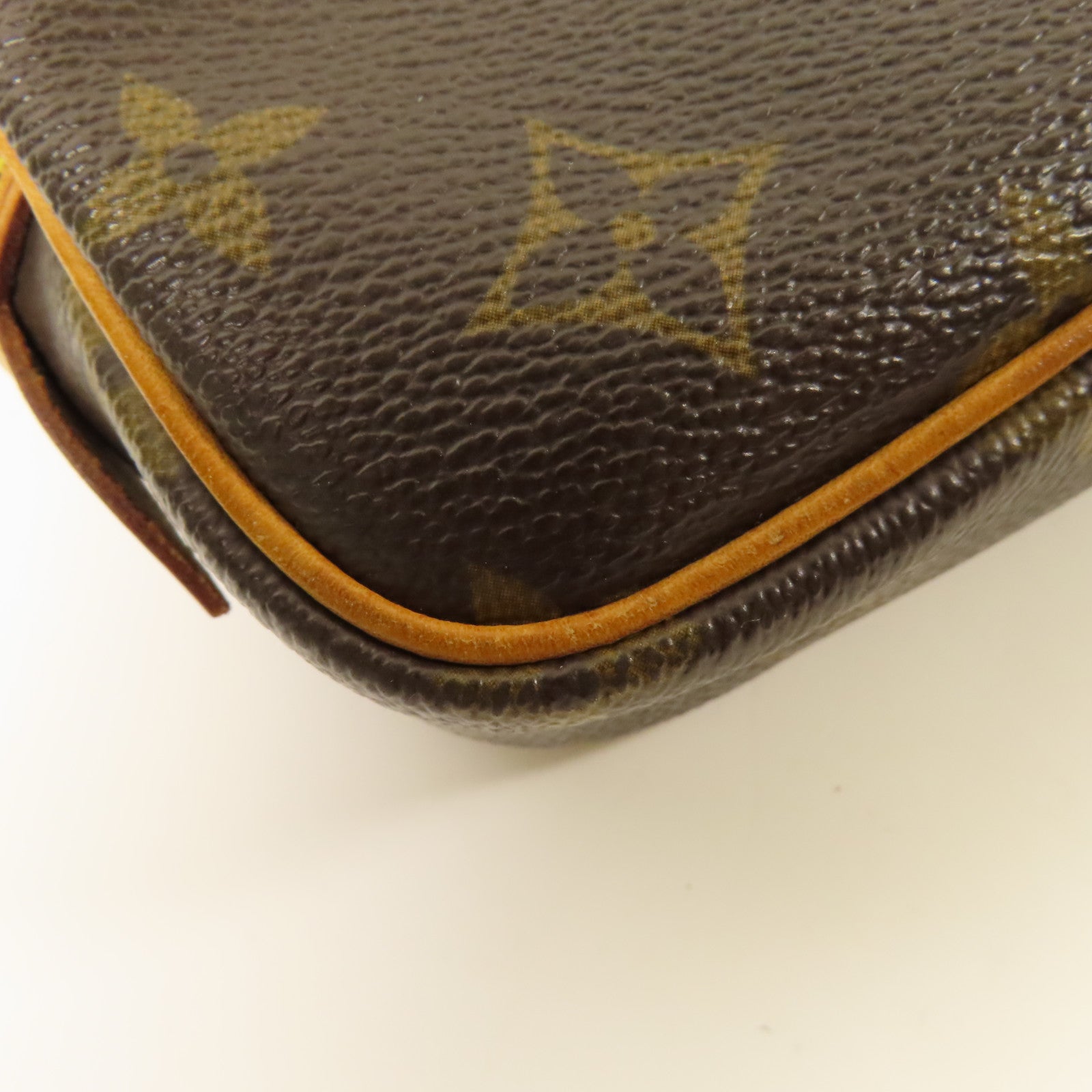 LOUIS VUITTON Monogram Marly Bandouliere金扣肩背袋棕色