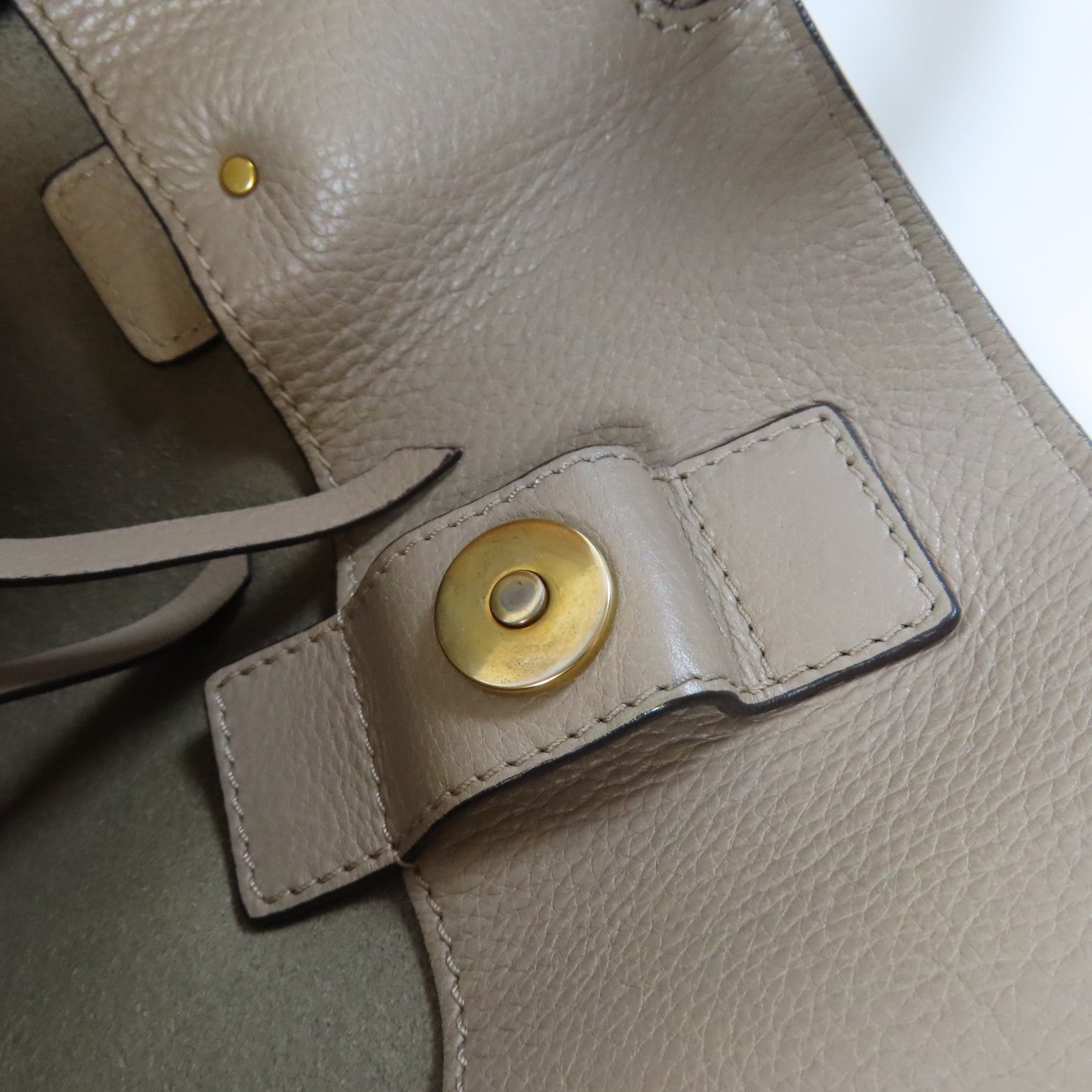 Chloe 【激減優惠】牛皮皮革Shoulder Bag金扣肩背袋米色/啡色