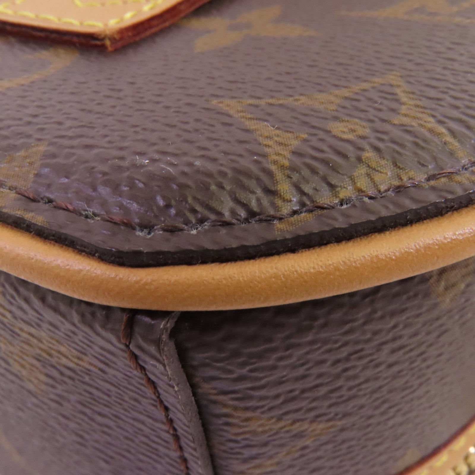 LOUIS VUITTON Monogram Boite Chapeau