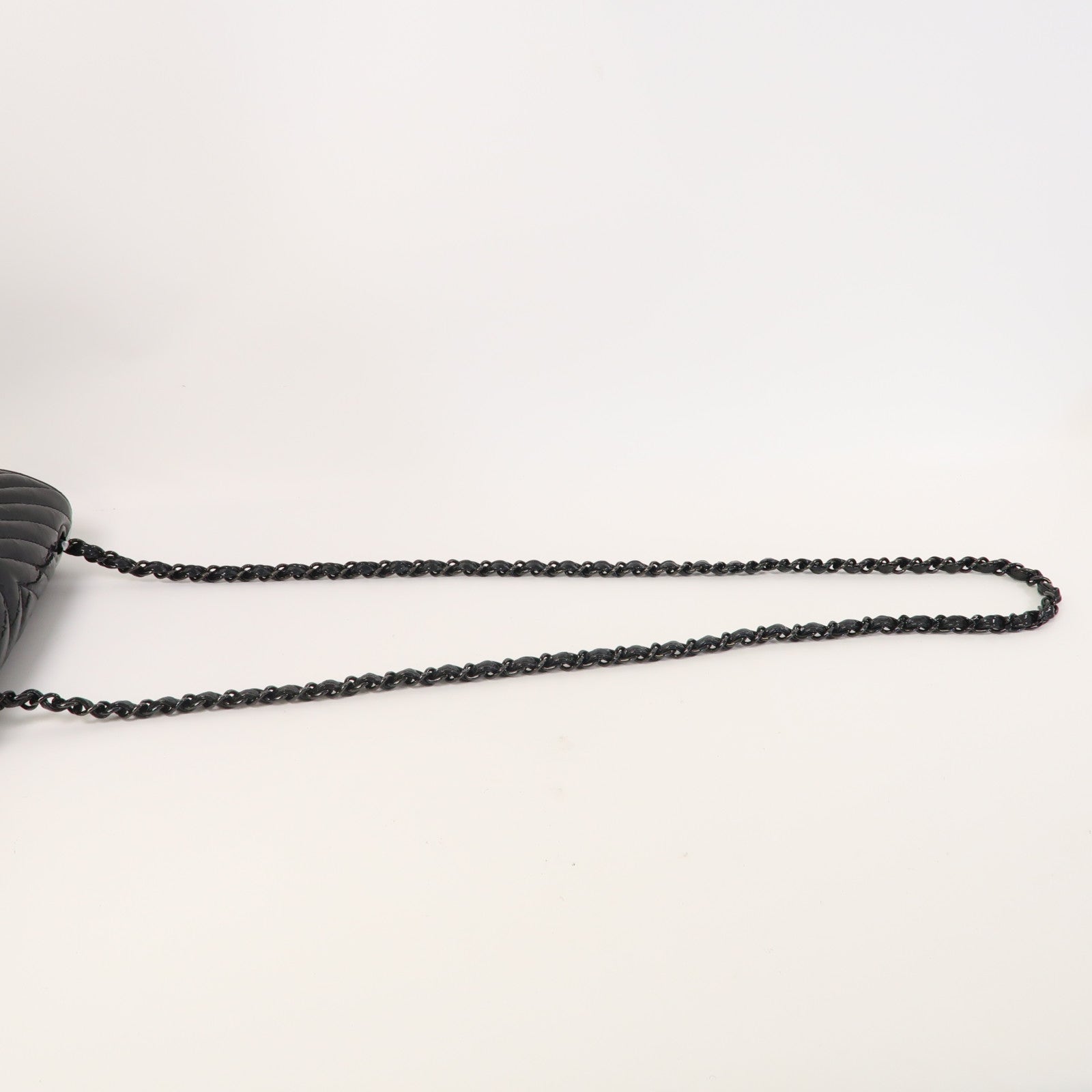 CHANEL 斜紋漆皮皮革Classic Flap 20銀扣鏈帶肩背袋黑色