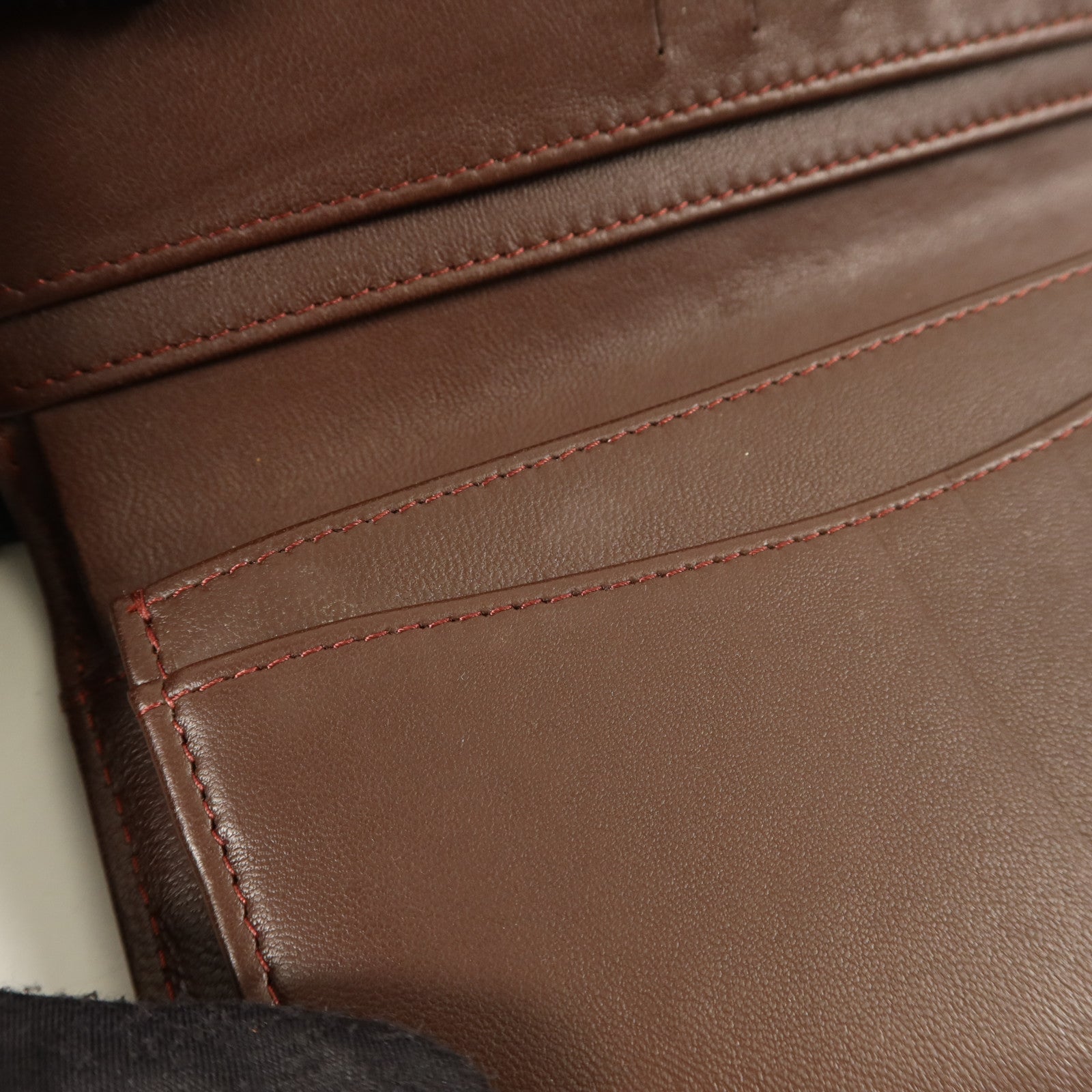 CHANEL 羊皮皮革Long Bifold Wallet金扣長錢包