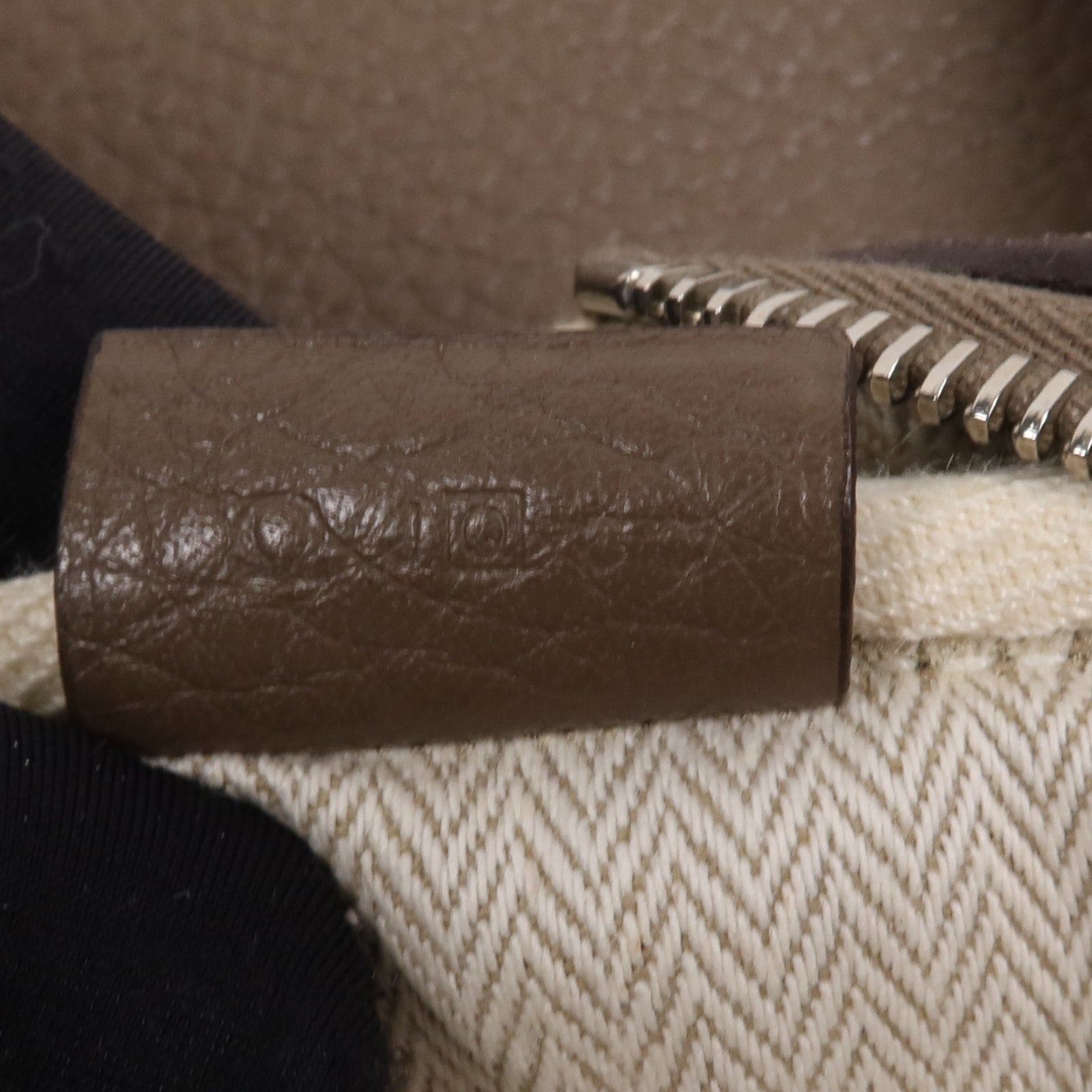 HERMES Clemence皮革Victoria 35銀扣手挽袋Etoupe