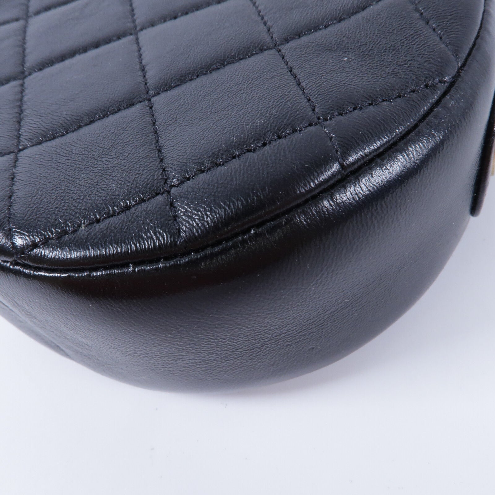CHANEL 牛皮皮革Round Chain Shoulder Bag鏈帶肩背袋
