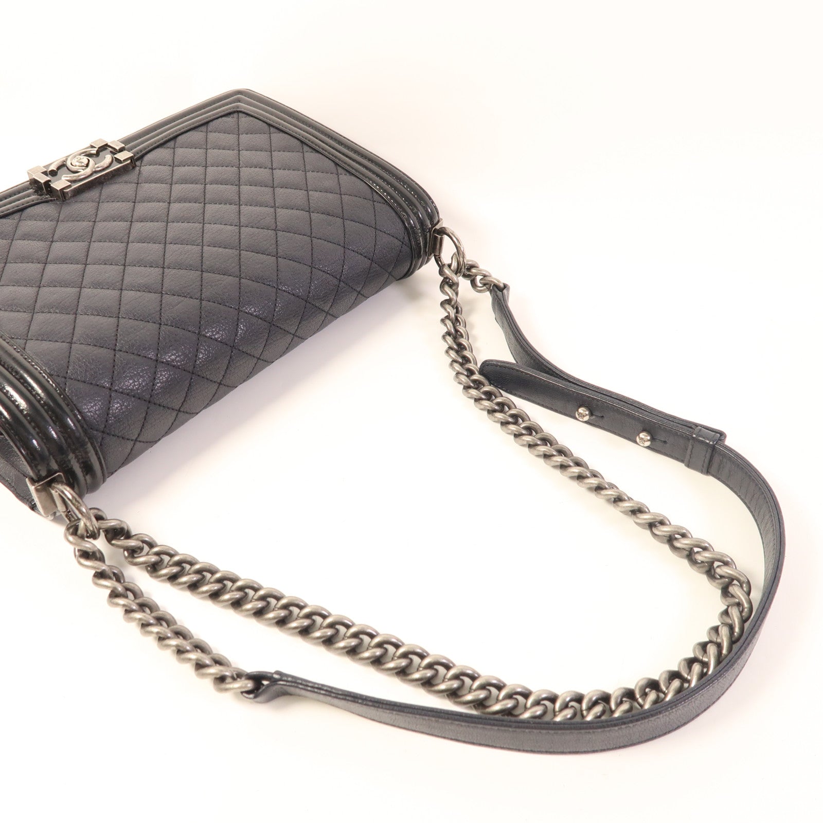 CHANEL CC Boy 28 Chain Shoulder Bag Calfskin Leather Black