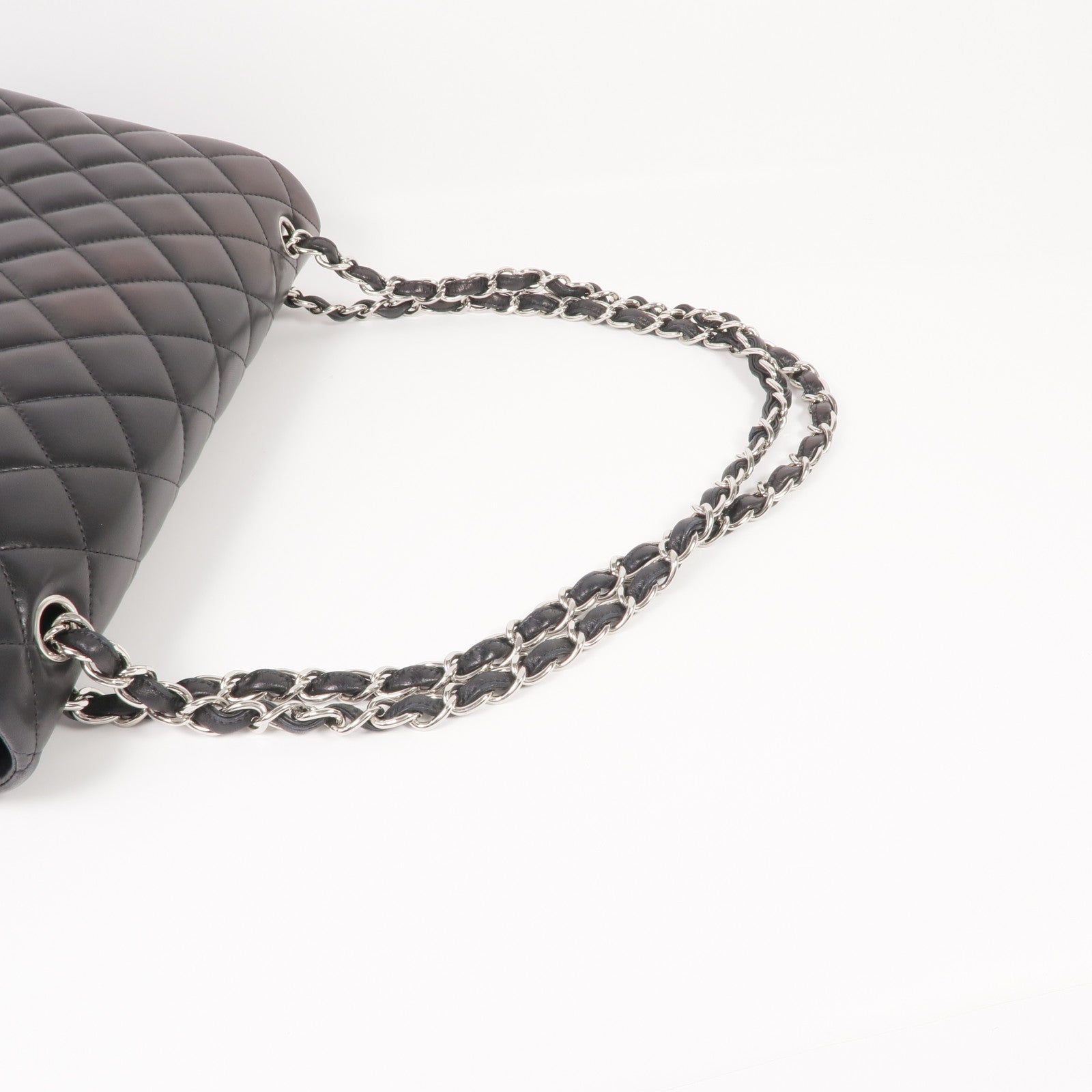 CHANEL 羊皮皮革Maxi Classic銀扣鏈帶肩背袋