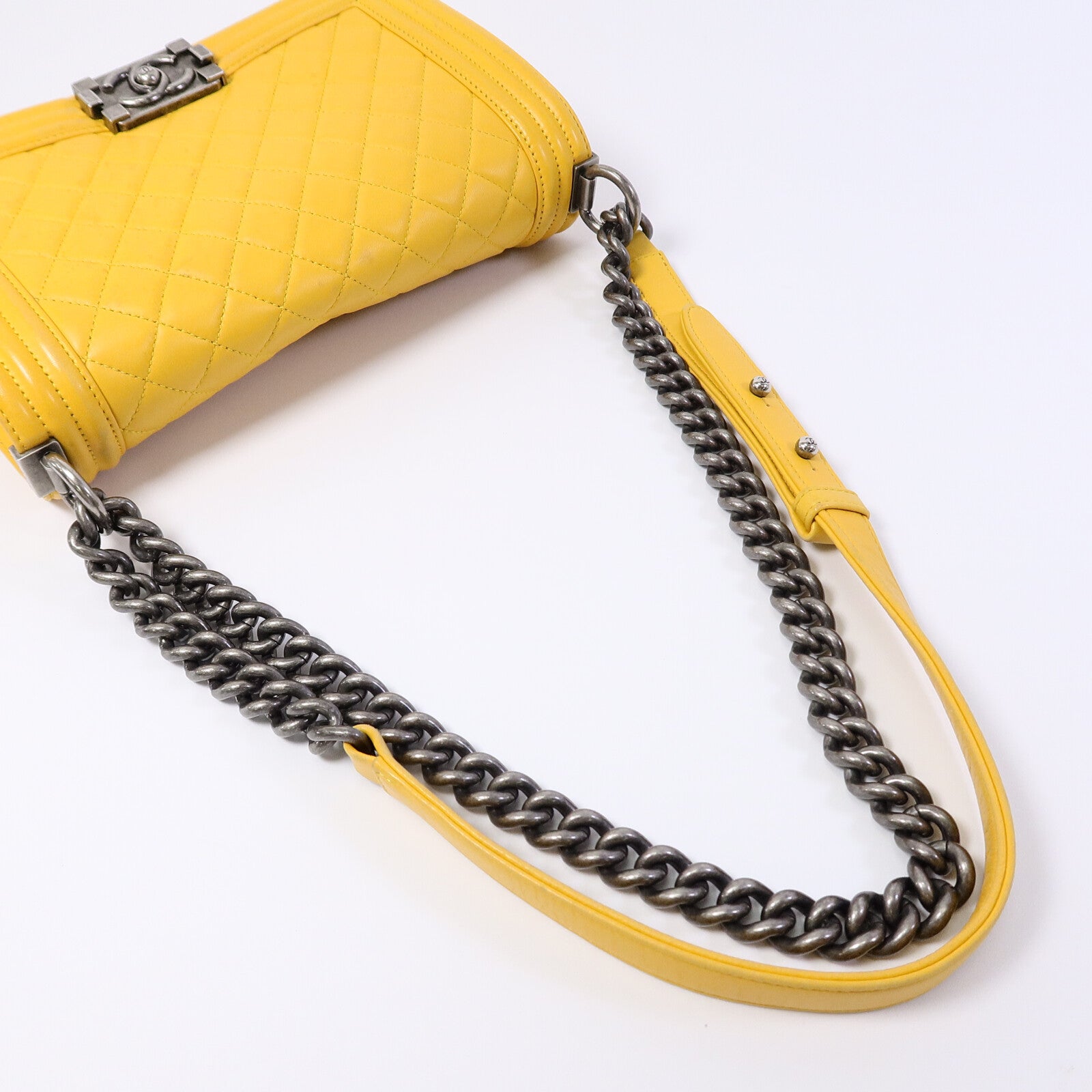 CHANEL 羊皮皮革Boy 25肩背袋