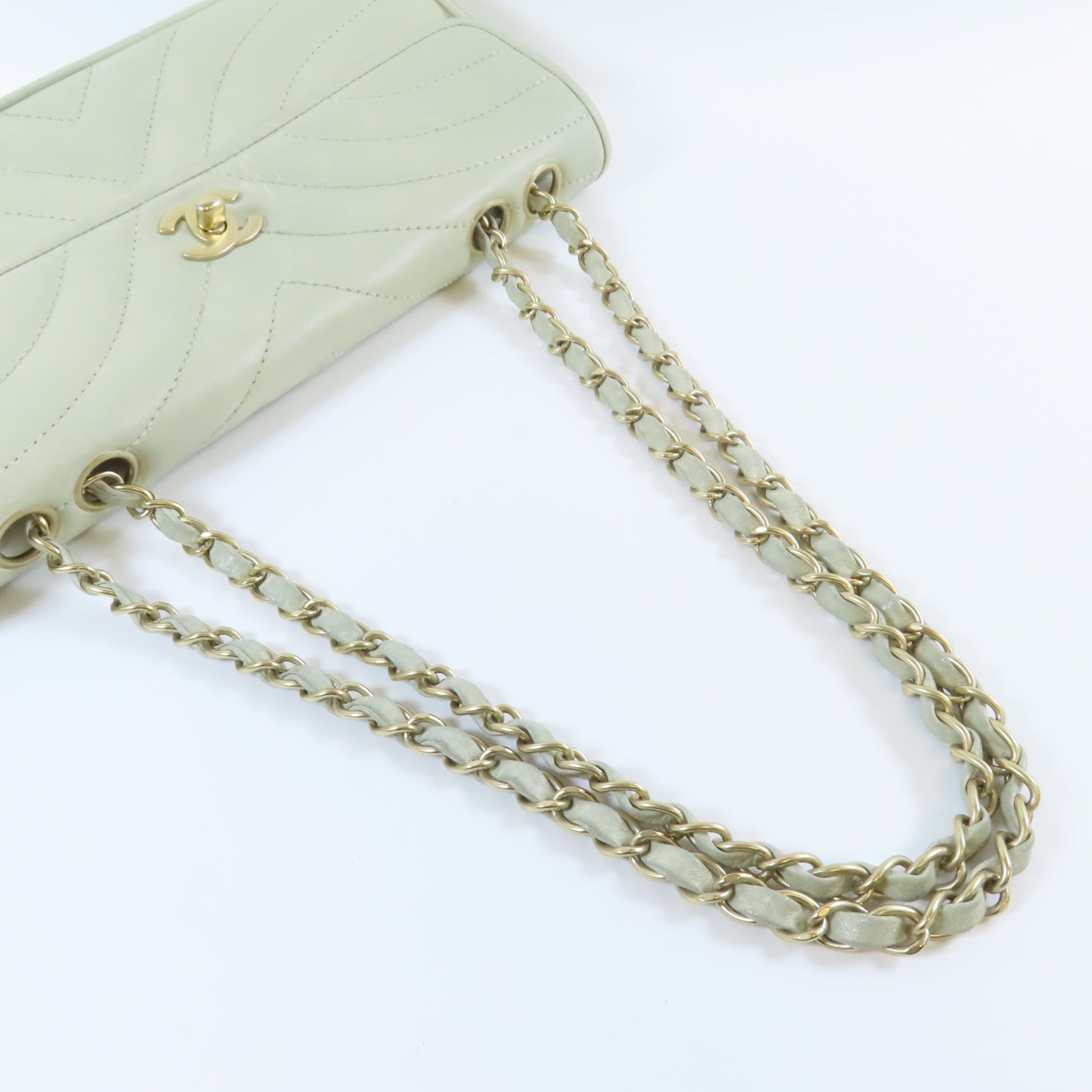CHANEL **【激減優惠】牛皮皮革Chain Shoulder Bag金扣鏈帶肩背袋淺綠色