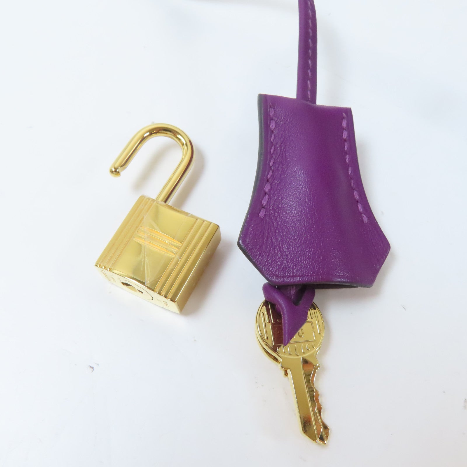 HERMES 【激減優惠】Swift皮革Kelly 25金扣手挽肩背兩用袋紫色