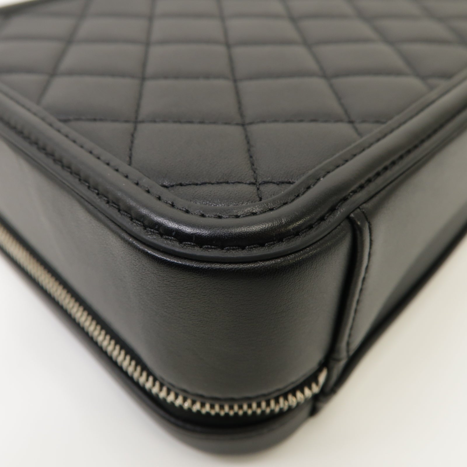 CHANEL 菱格羊皮皮革Vanity Case銀扣手挽肩背兩用袋黒色