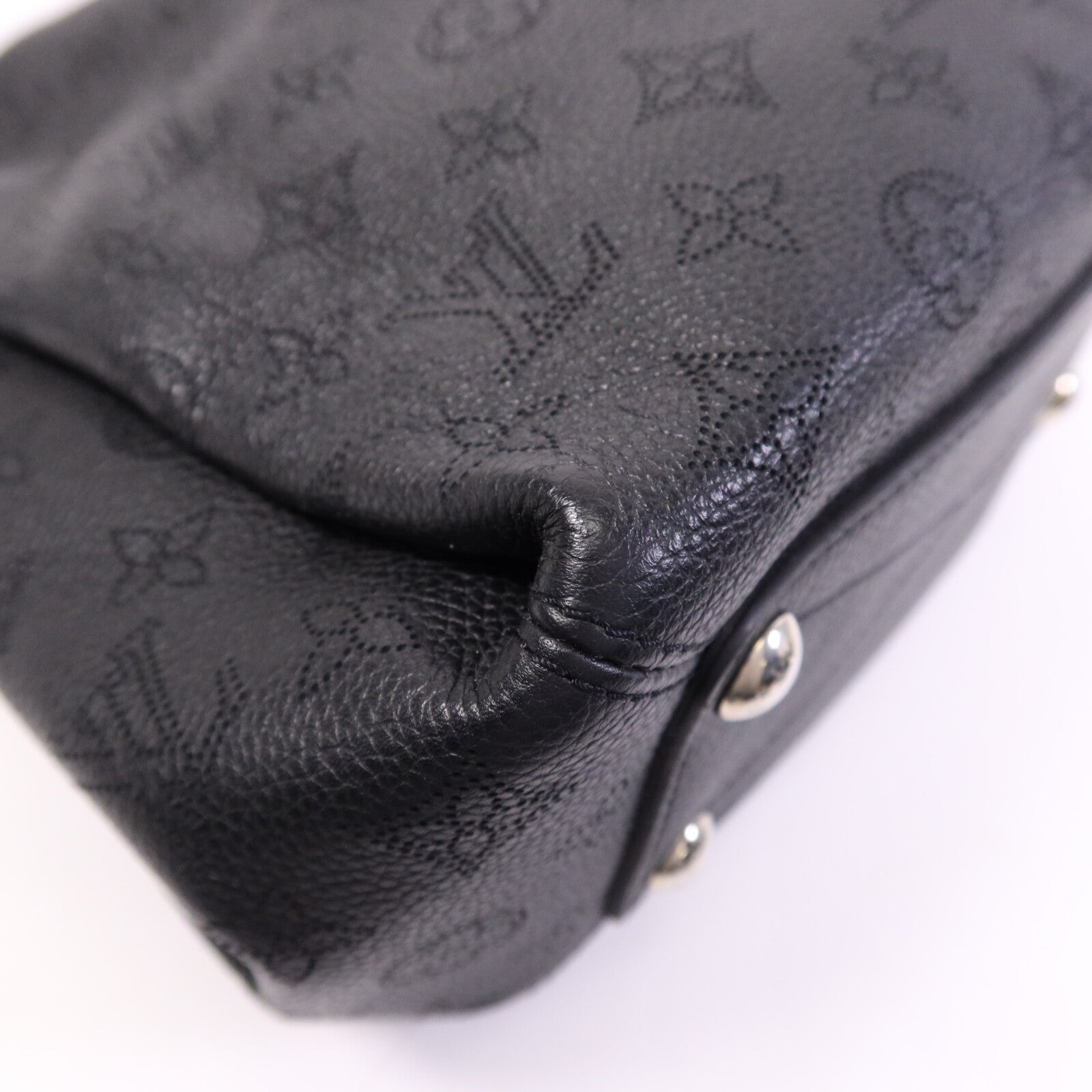 LOUIS VUITTON 【激減優惠】Monogram Mahina Babylone Chain BB銀扣肩背袋