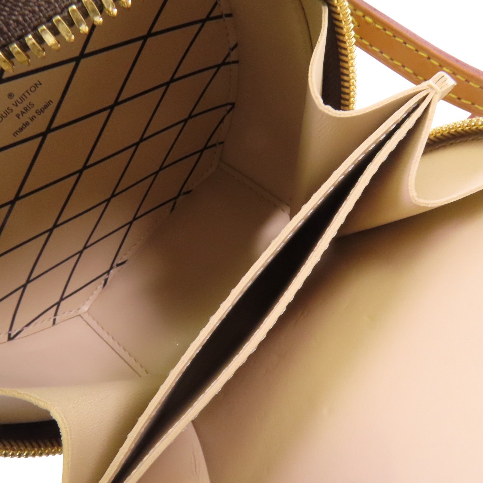 LOUIS VUITTON Monogram Boite Chapeau