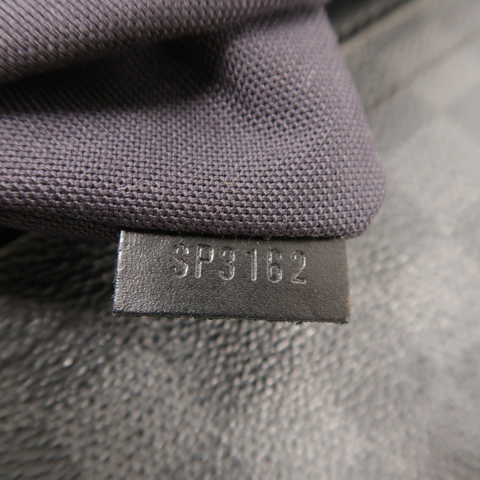 LOUIS VUITTON Damier Graghite Daniel MM肩背袋