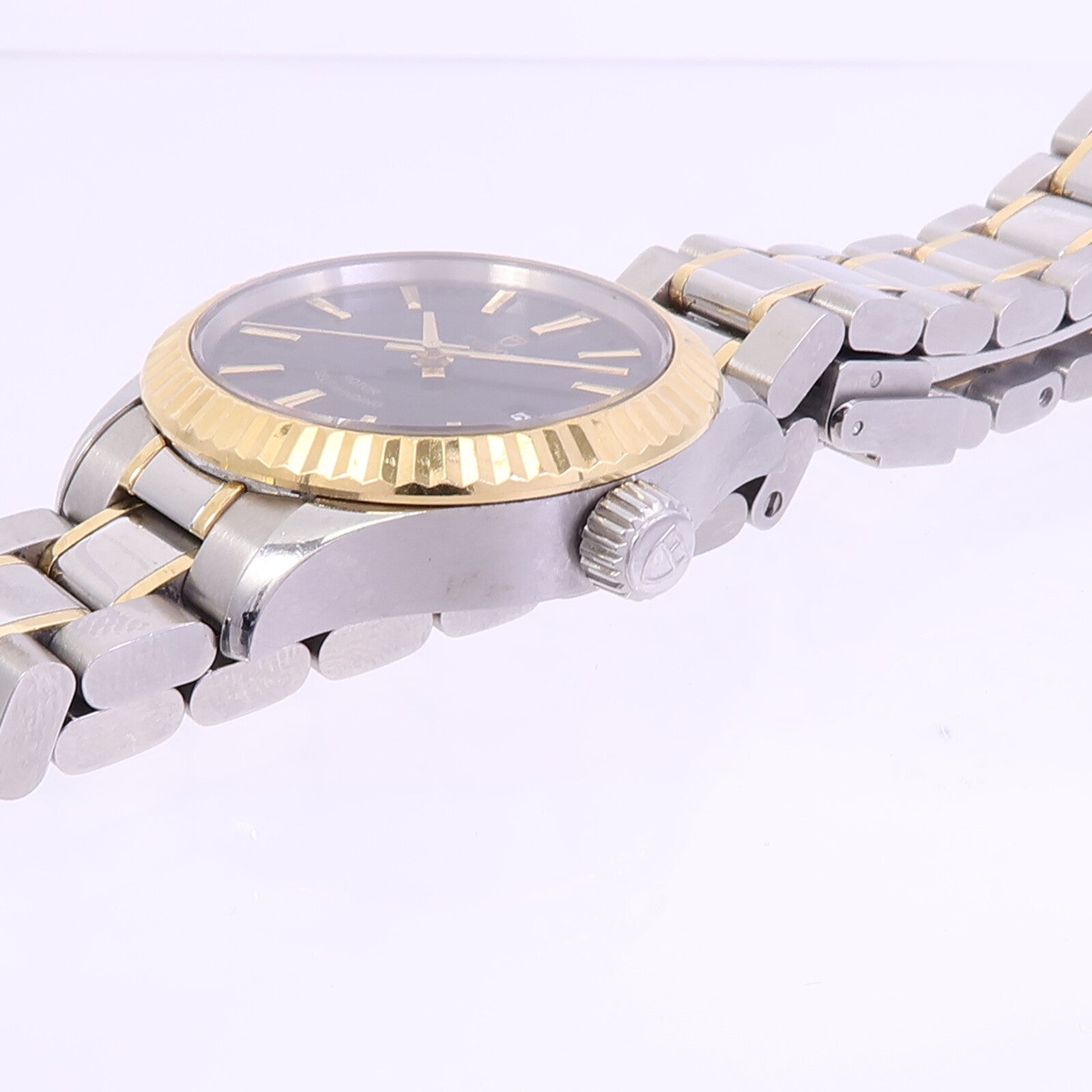 TUDOR Style 12113
