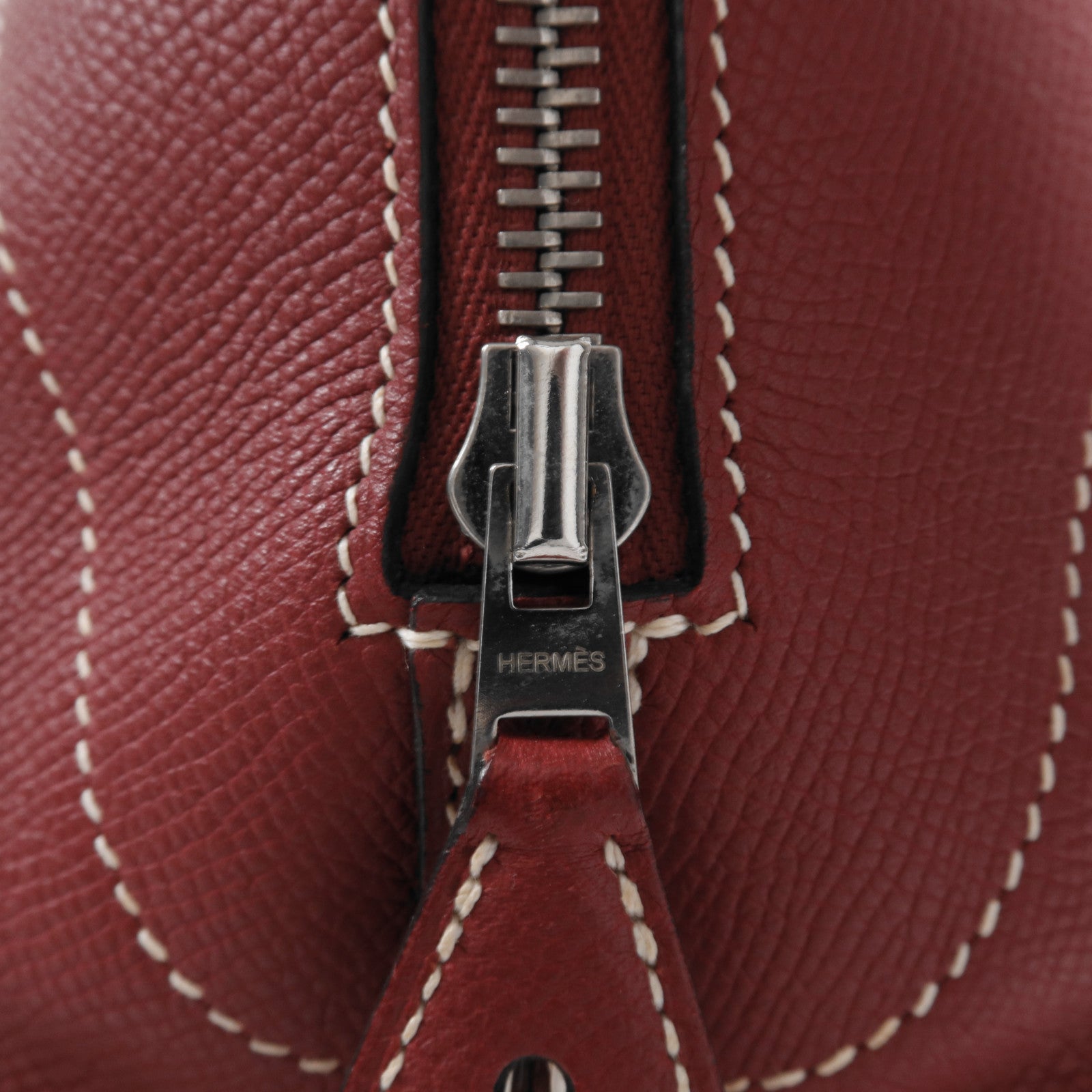 HERMES Epsom皮革Bolide Relax 35銀扣手挽袋Rouge Grenat