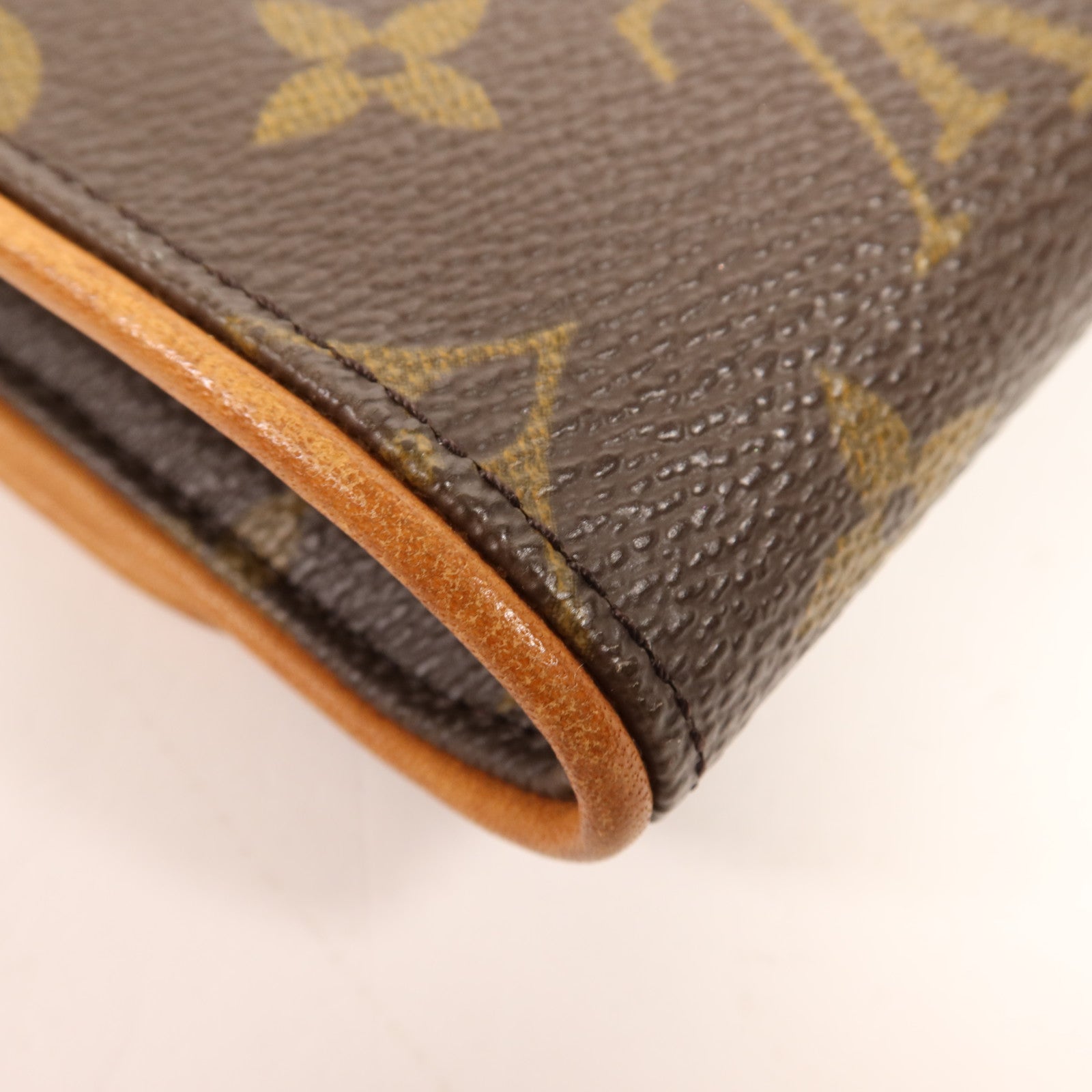 LOUIS VUITTON Monogram Pochette Twin GM金扣肩背袋