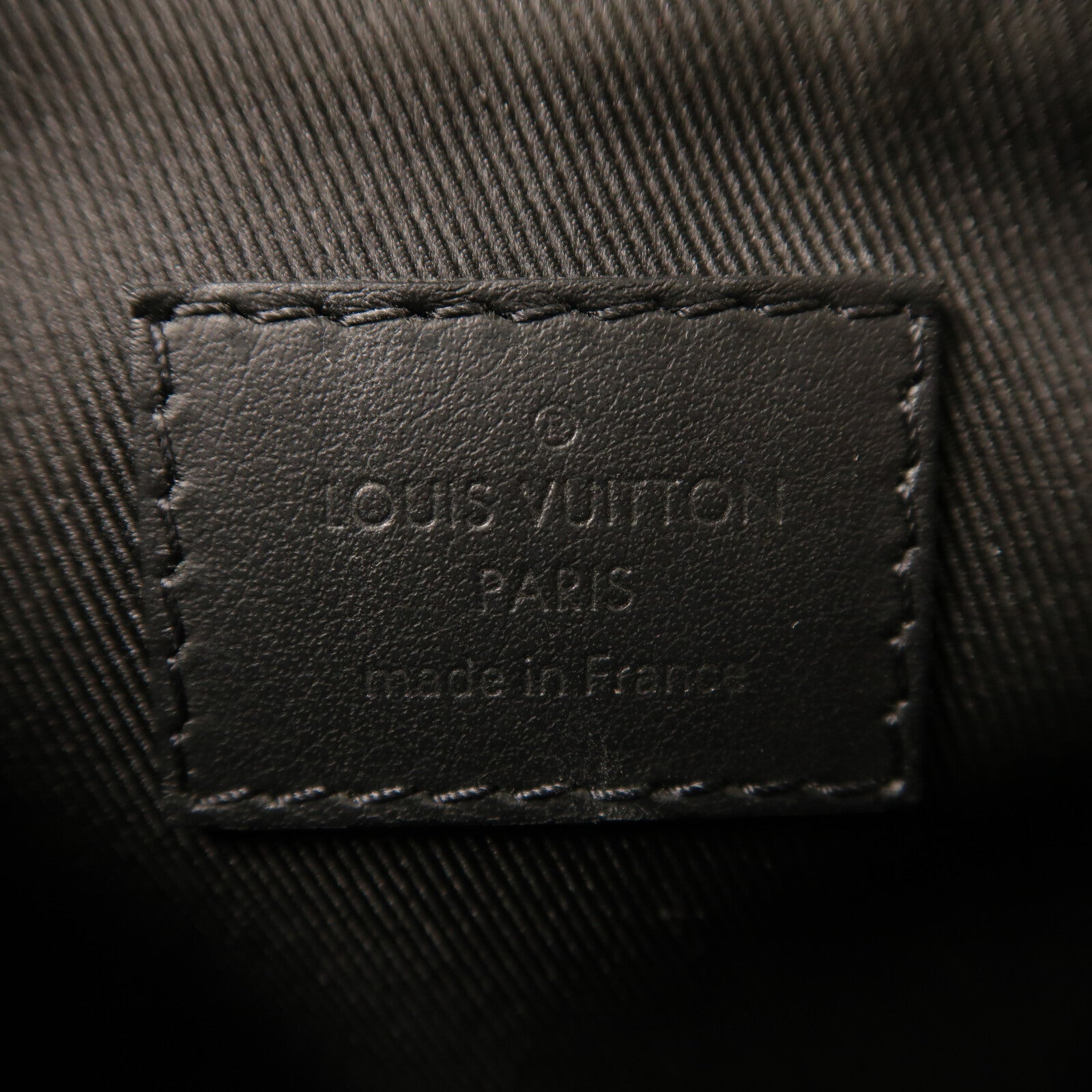 LOUIS VUITTON Monogram Taurillon Nano Christopher手挽肩背兩用袋