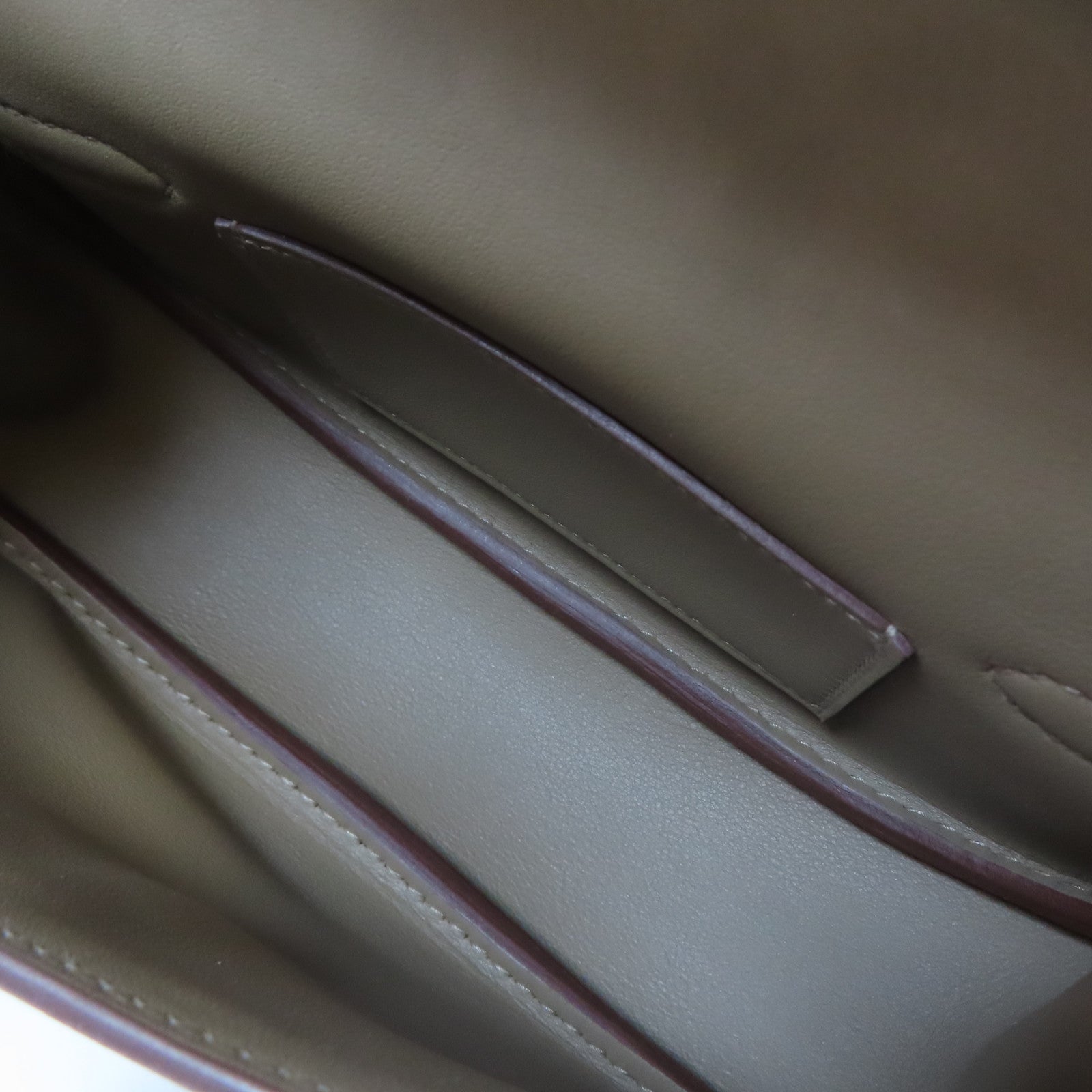 HERMES 【激減優惠】Swift皮革Kelly Moove銀扣皮革肩背袋大象灰色