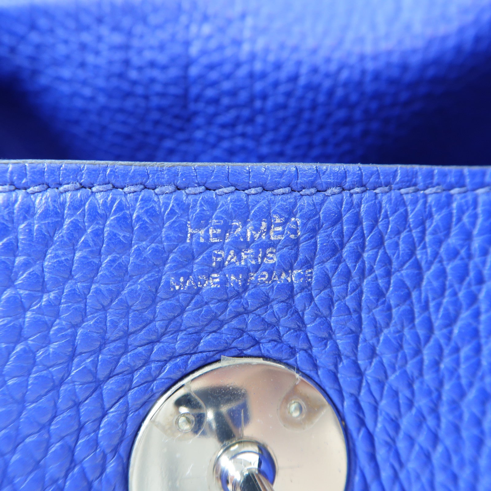 HERMES 【激減優惠】Clemence皮革Lindy 26銀扣手挽肩背兩用袋Bleu Electrique/藍色