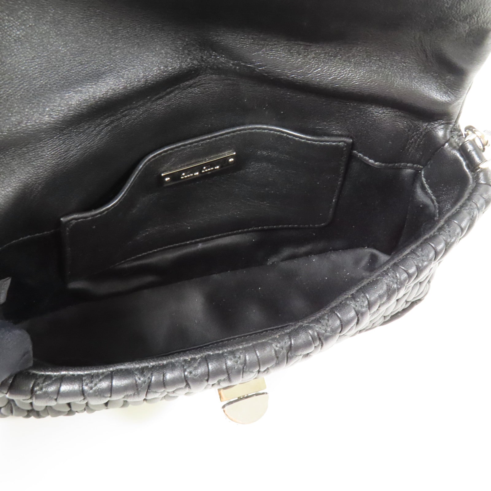 Miu Miu 皮革Shoulder Bag銀扣肩背袋