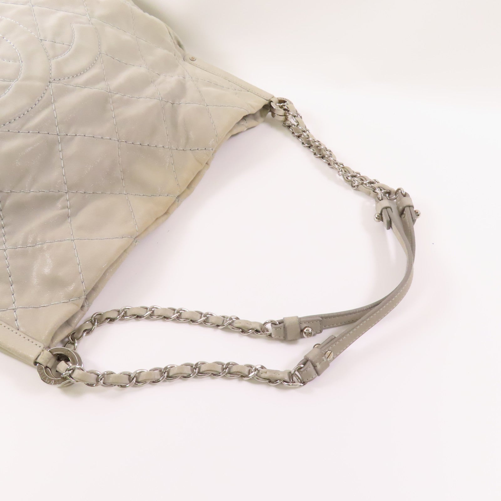 CHANEL 皮革Shoulder Bag銀扣鏈帶肩背袋