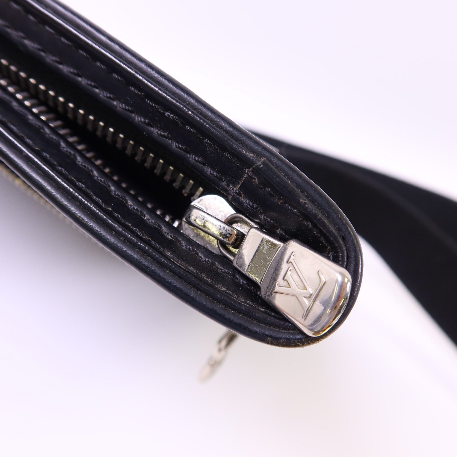 LOUIS VUITTON Damier Graphite Thomas銀扣肩背袋