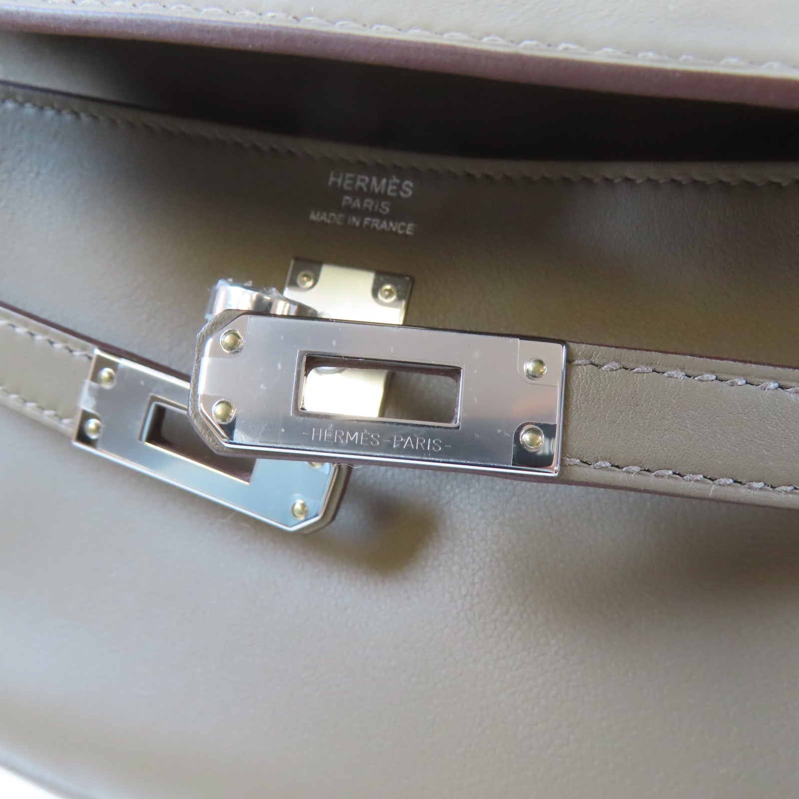 HERMES 【激減優惠】Swift皮革Kelly Moove銀扣皮革肩背袋大象灰色