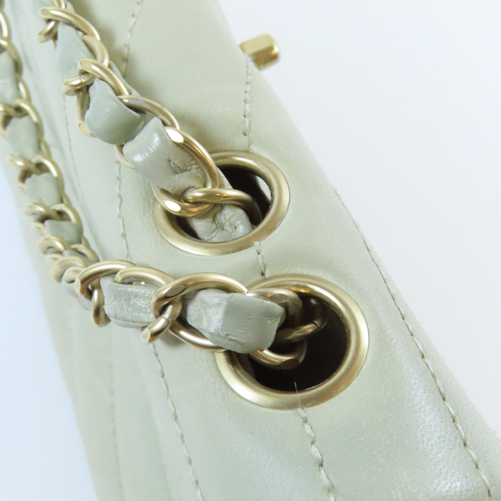 CHANEL **【激減優惠】牛皮皮革Chain Shoulder Bag金扣鏈帶肩背袋淺綠色